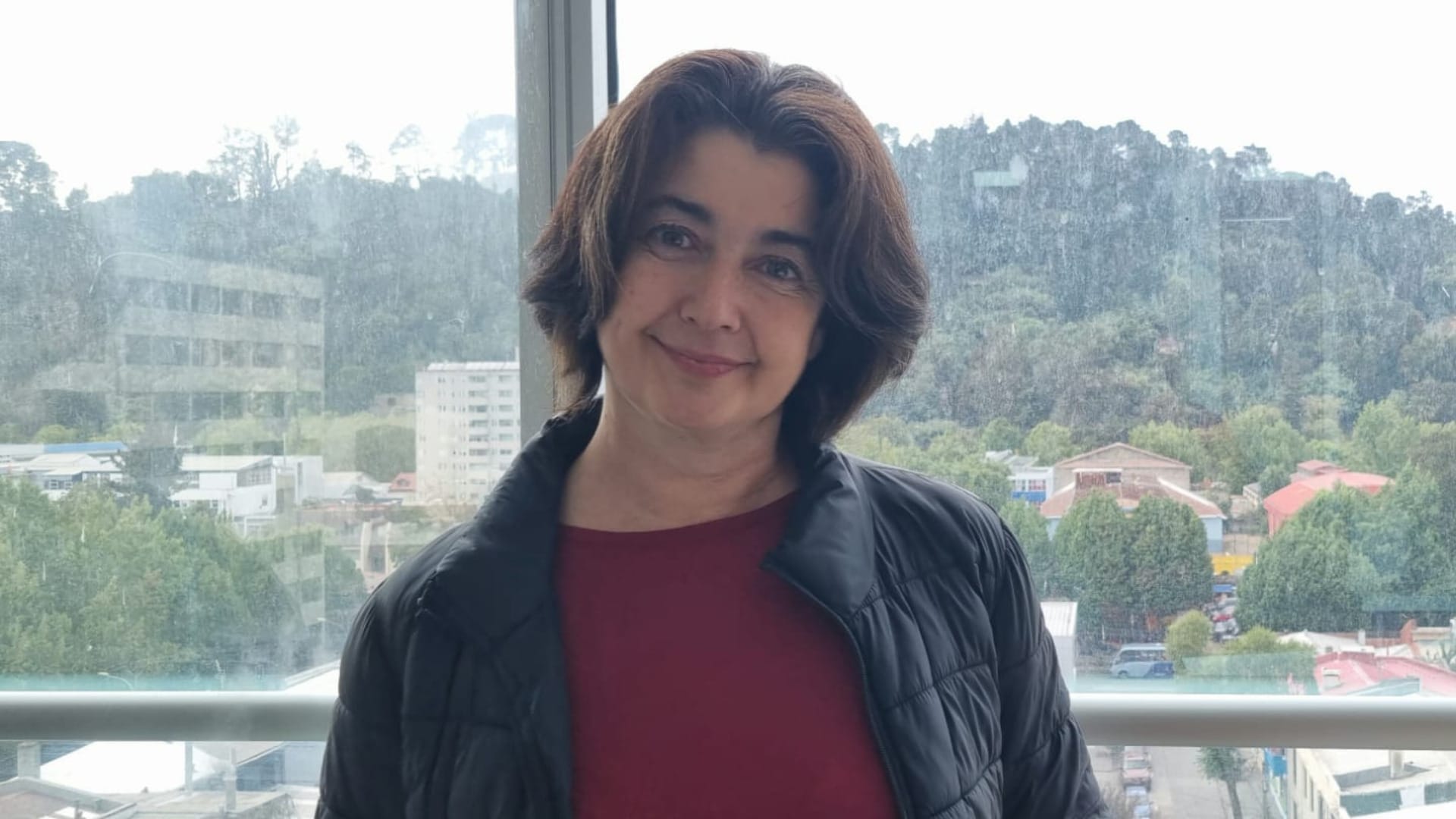 “Es un ejercicio permanente de memoria”: Paulina Urrutia y reestreno de “La amante fascista” en Concepción