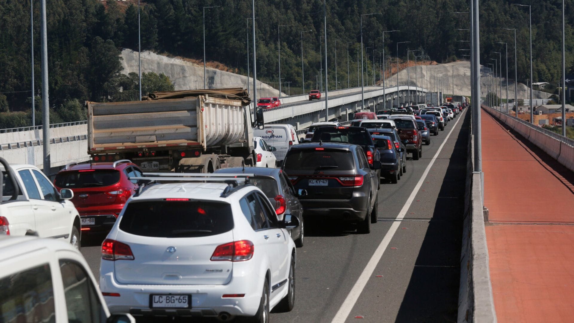 Ex ministros de Obras Públicas cuestionan tardanza del Puente Bicentenario en Concepción