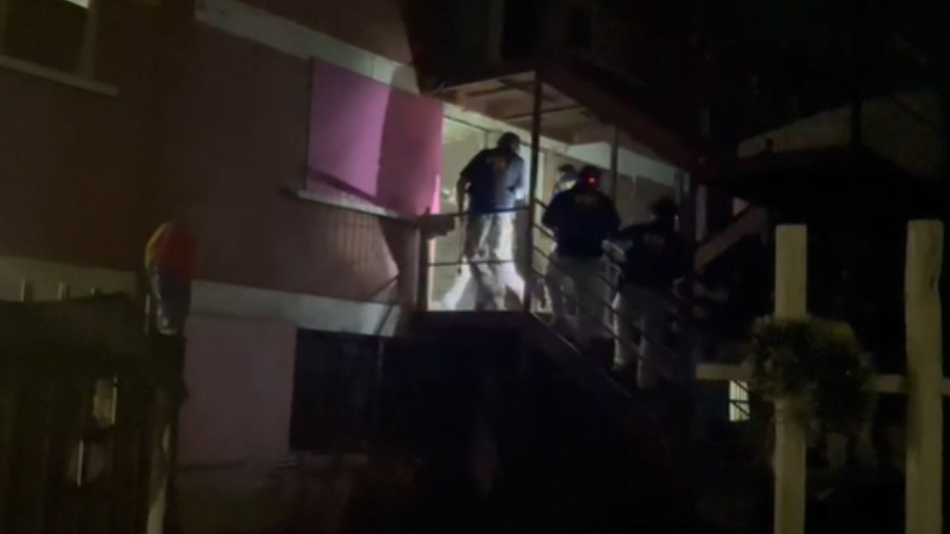 Amenazaban para tomarse departamentos en Talca: Desalojo dejó 16 detenidos