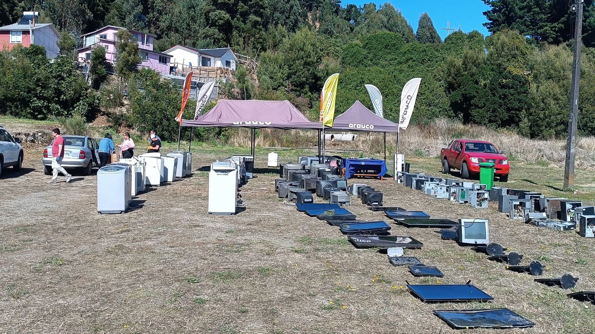Más de 270 electrodomésticos se recolectaron en Lebu tras campaña para ser reutilizados