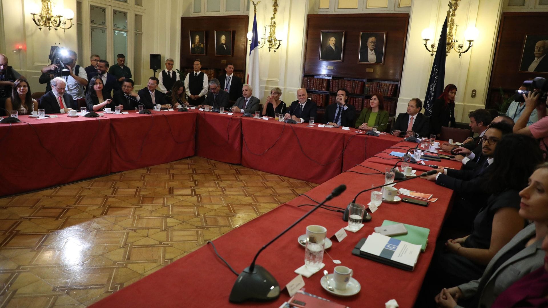 La Comisión de Expertos en el proceso constitucional ya comenzó a trabajar