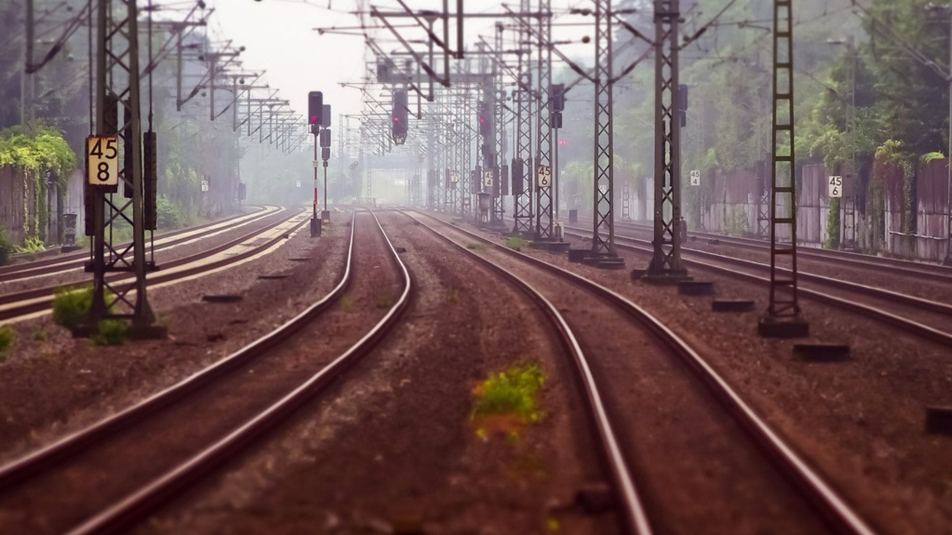 Adolescente murió tras ser atropellado por tren cuando se movilizaba en bicicleta en Mostazal