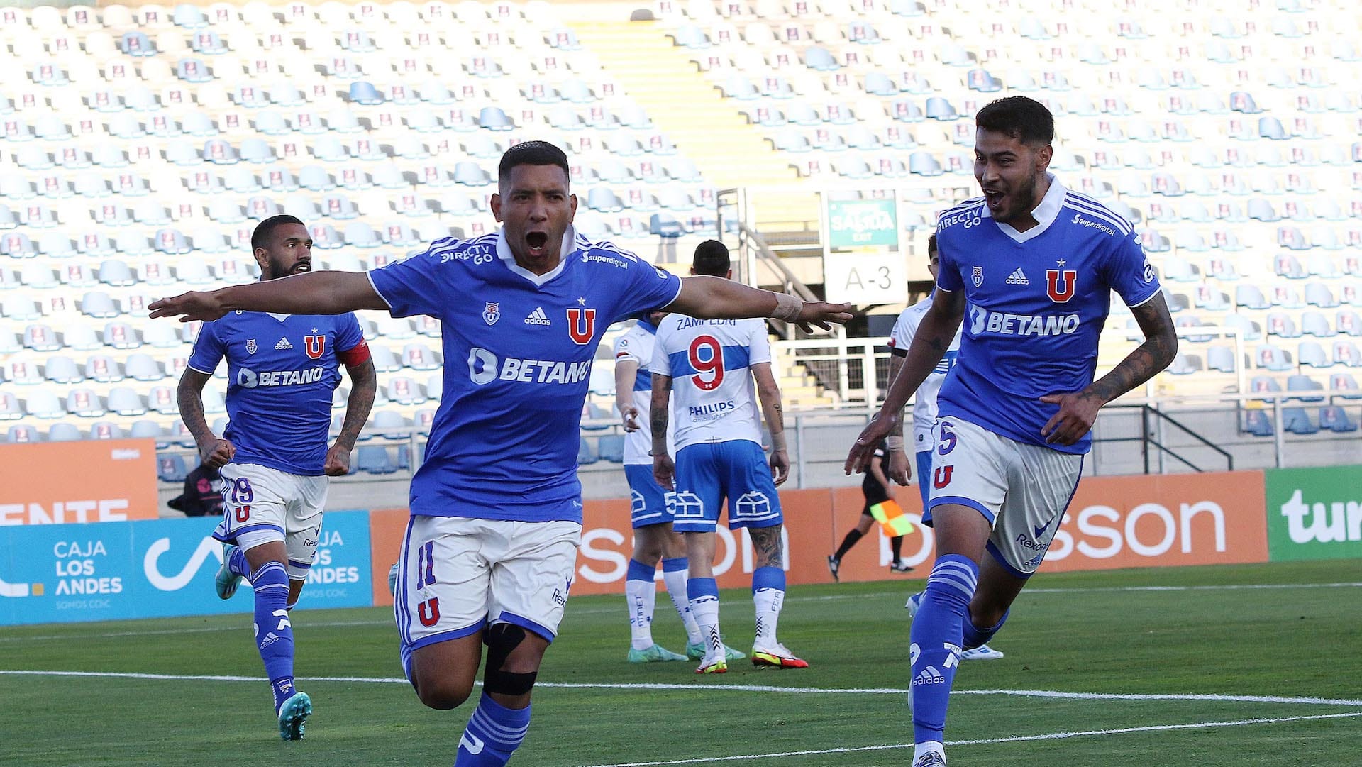 Universidad de Chile elegiría Concepción para disputar el Clásico Universitario ante la UC