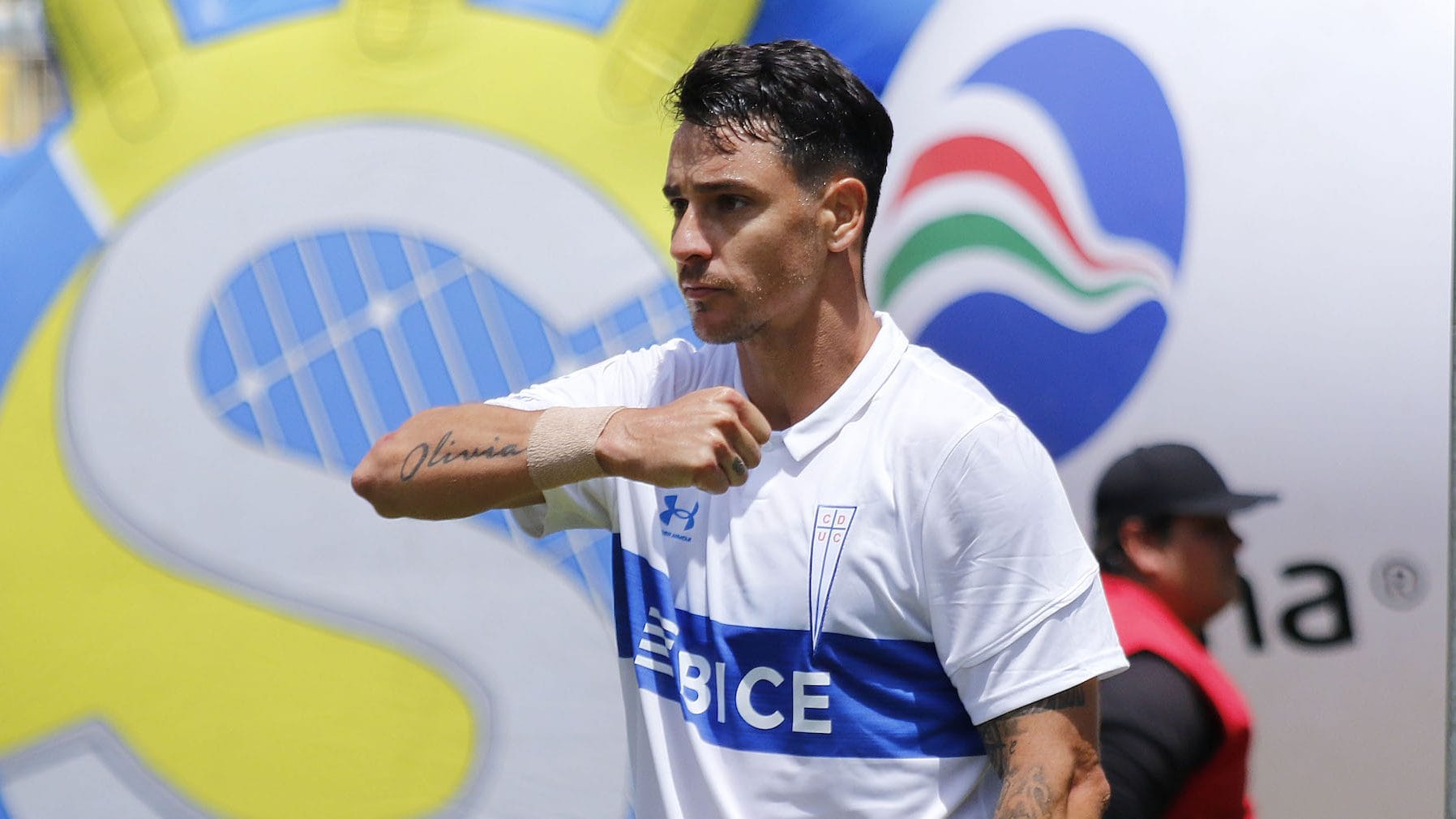 Fernando Zampedri deja atrás los líos en la interna de la UC a días de jugar ante la U en Concepción