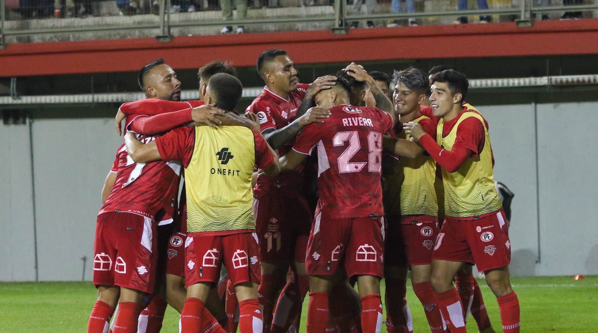 Ñublense arma su fiesta para el compromiso ante Racing en Collao por la Libertadores