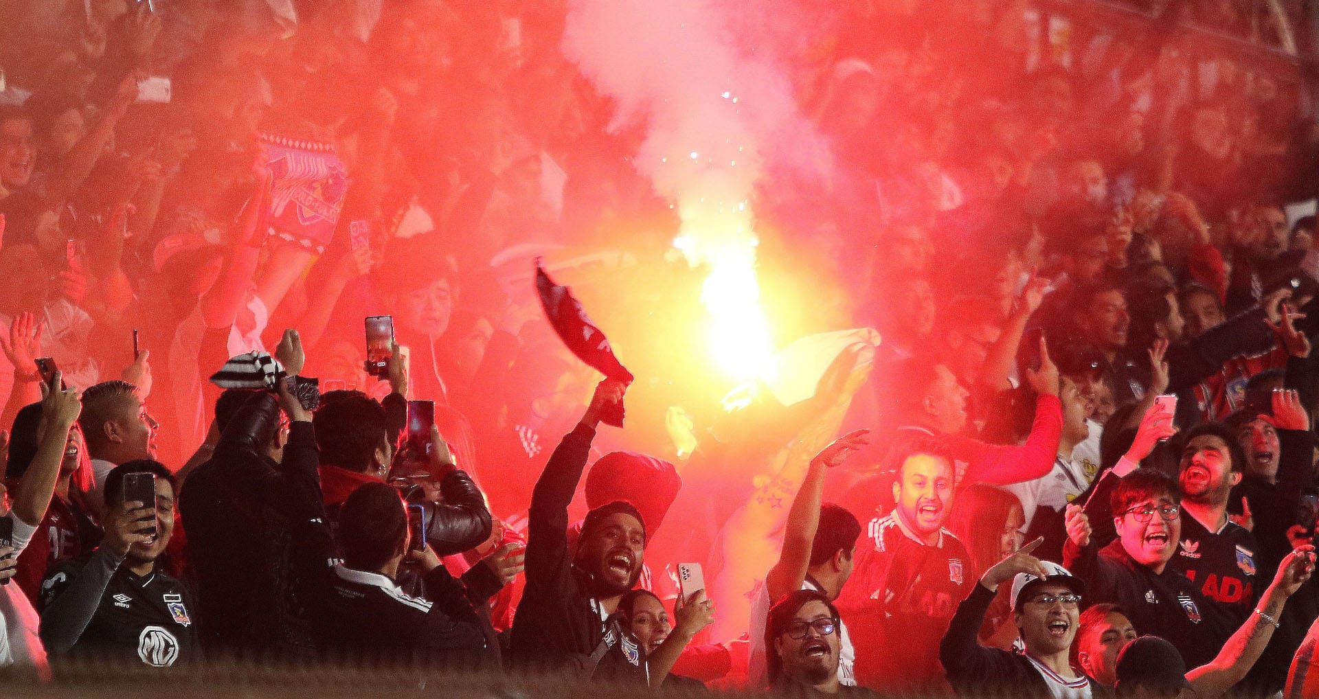 Colo Colo sufre con el cierre de varias localidades en el Monumental para el duelo con Boca Juniors