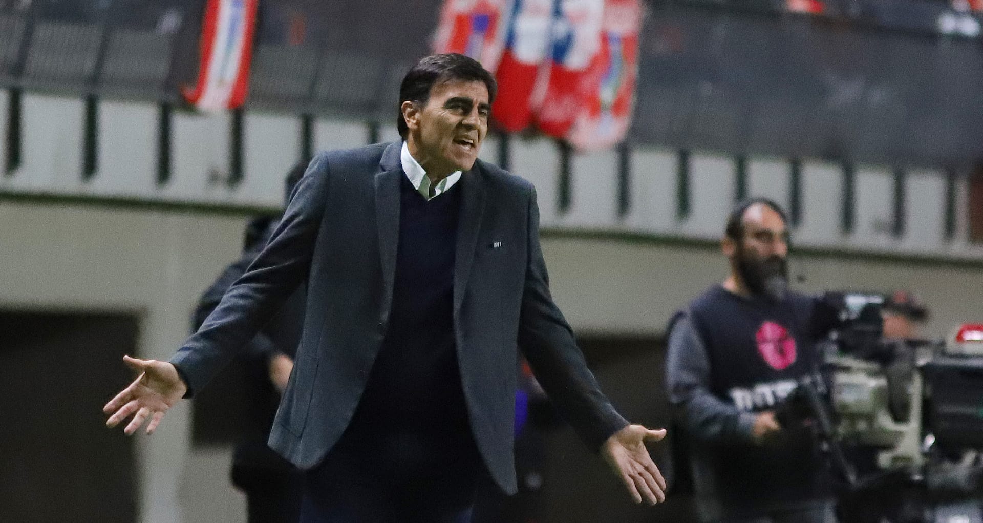La preocupación de Gustavo Quinteros en Colo Colo para el duelo frente a Boca Juniors