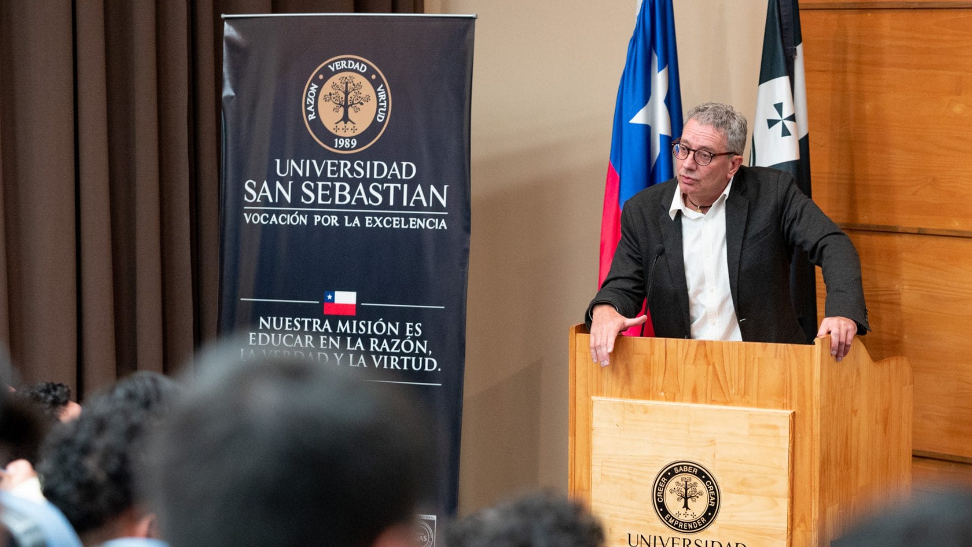 Bernardo Fontaine en USS Concepción: “Hay países ricos y con mejor calidad de vida, cuya matriz productiva son los recursos naturales”