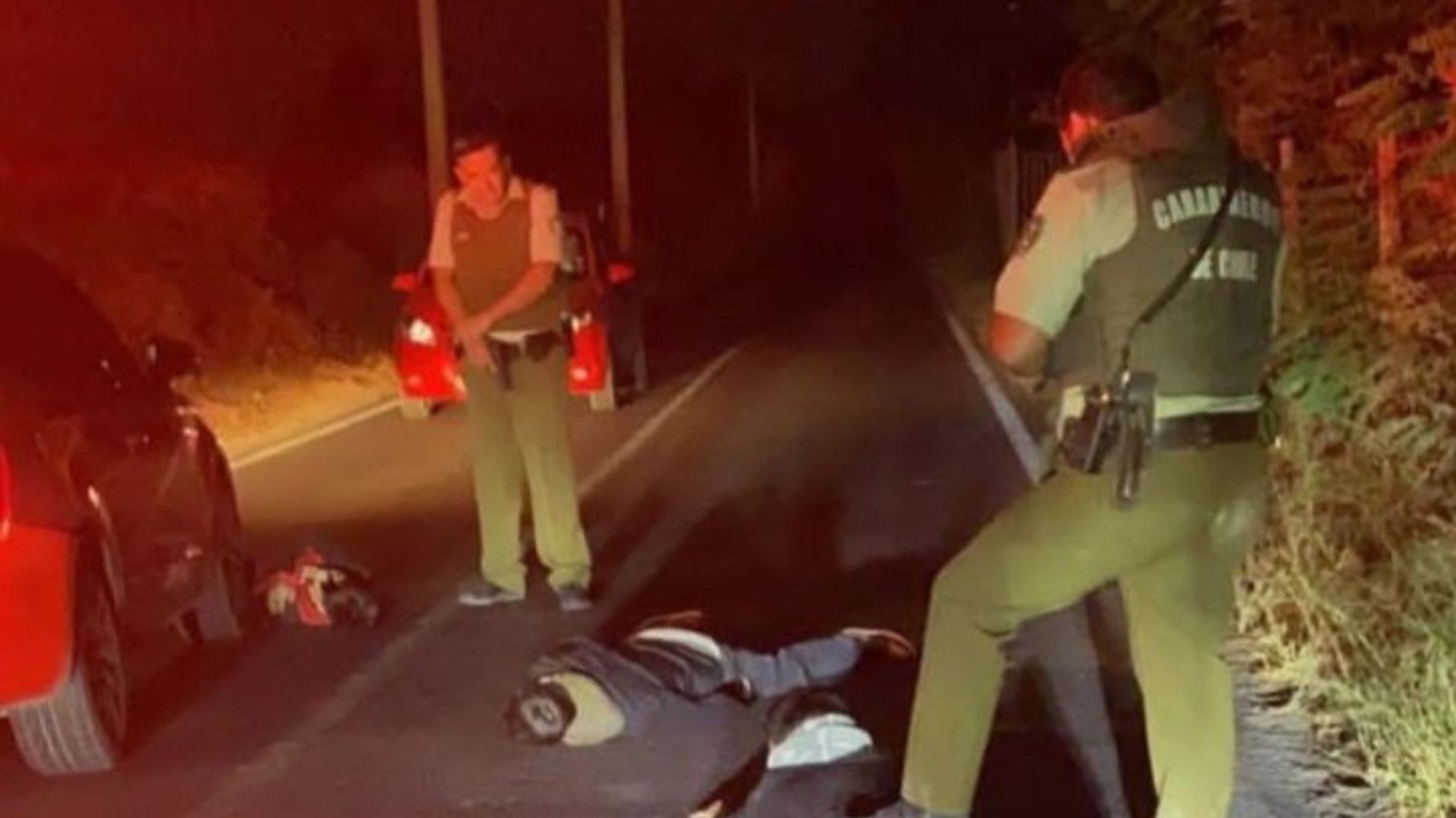 Joven fue baleado en medio de enfrentamiento con Carabineros: Persecución policial dejó tres detenidos en San Bernardo