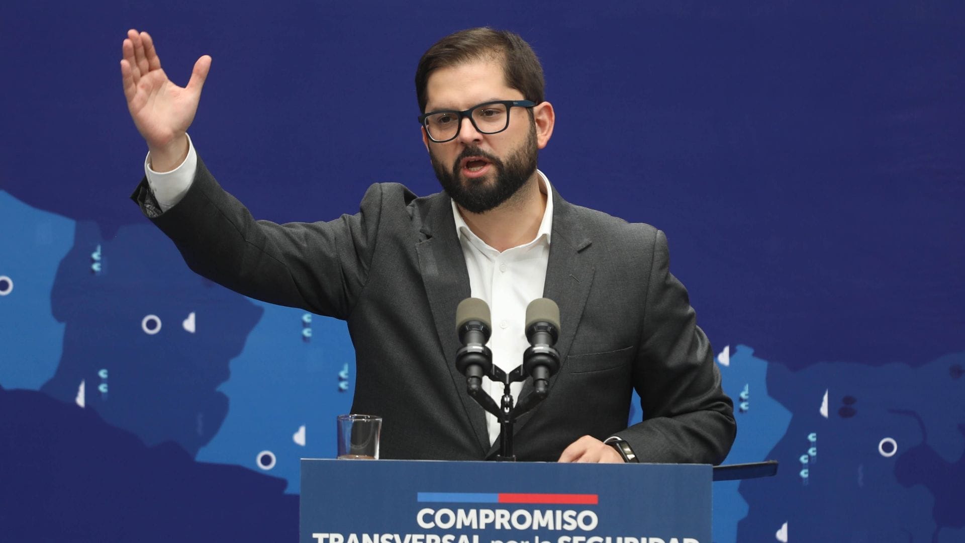 Presidente Boric alerta “efectos nocivos” de la Ley Naín-Retamal y pide al Senado escuchar a expertos previo a su votación
