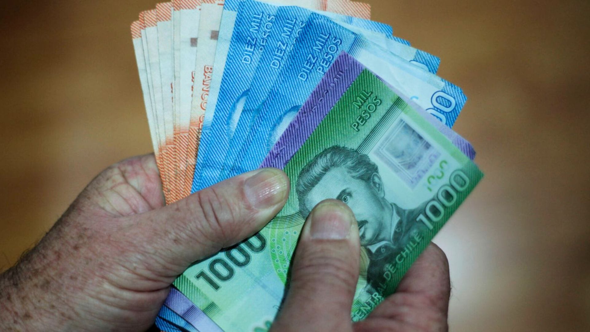 El peso chileno, una moneda con potencial internacional