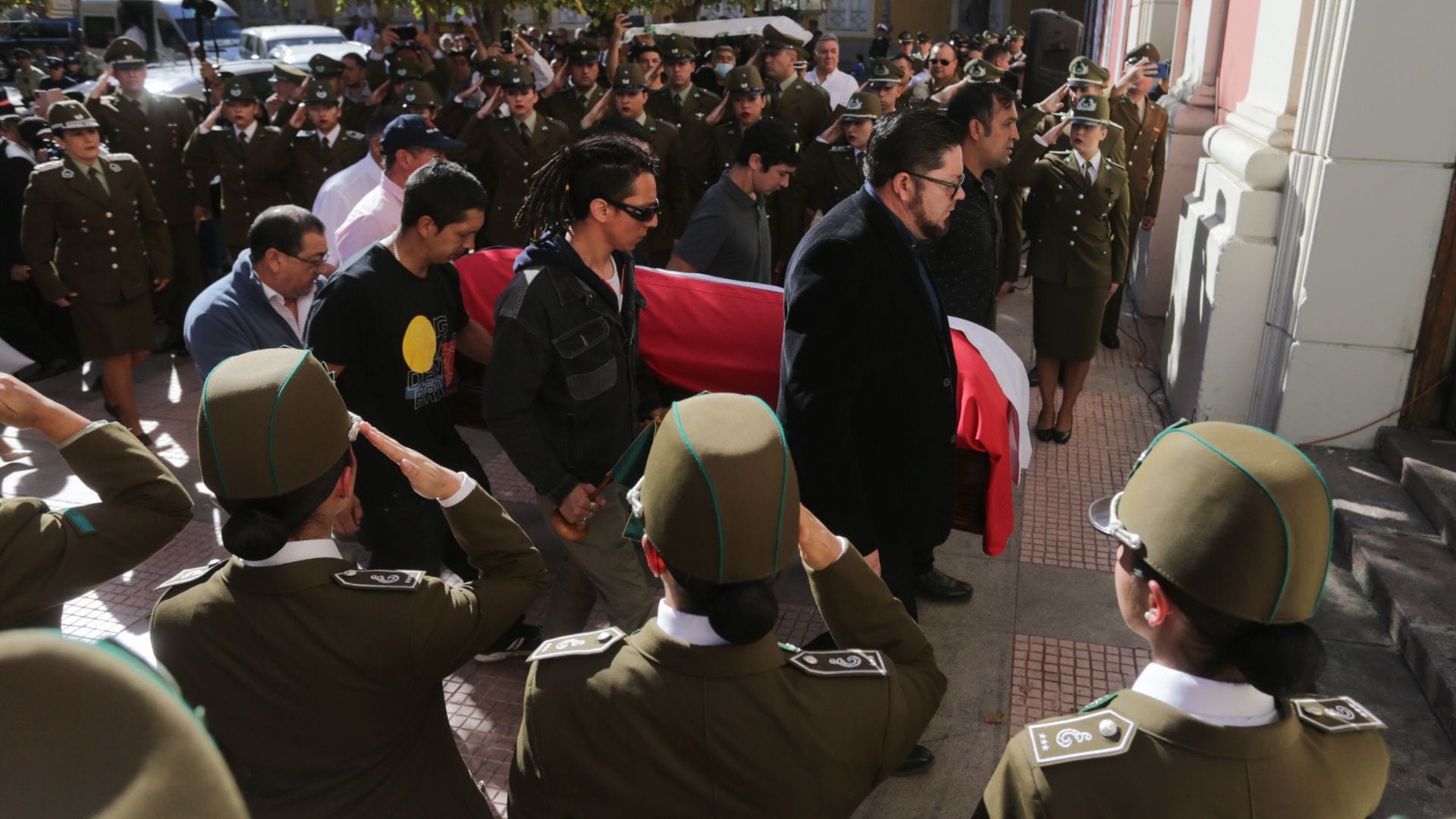 Emotivo adiós al cabo de Carabineros Daniel Palma en la catedral de Rancagua