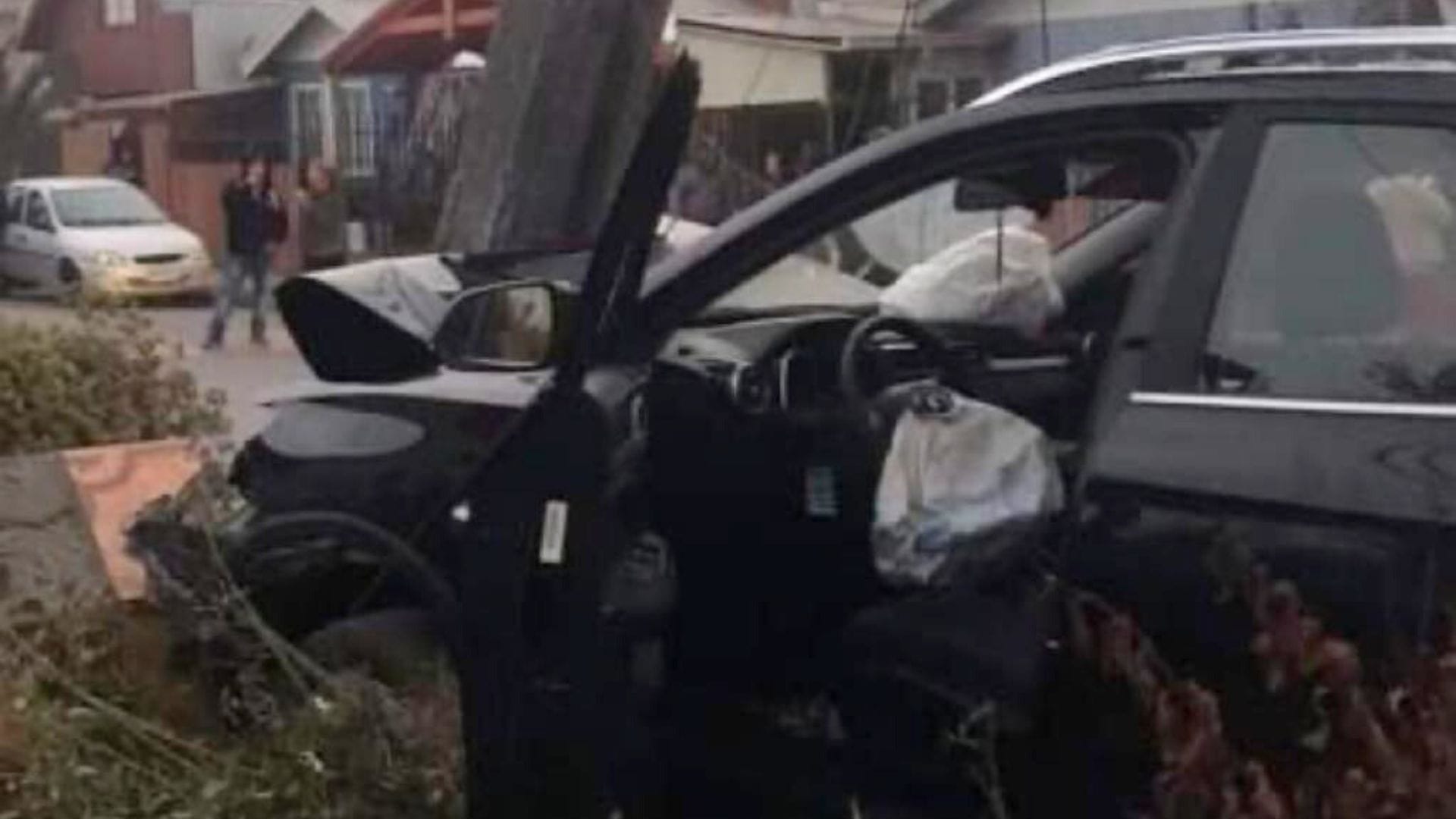 Recibió tres balazos: Hombre fue asesinado al interior de su vehículo en San Pedro de la Paz