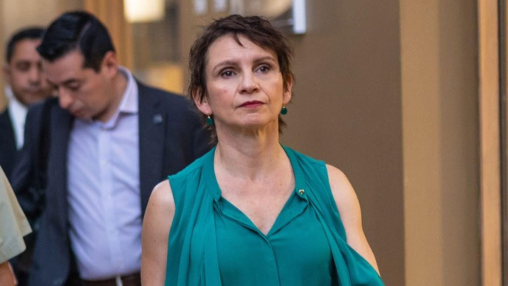 “Es abominable”: Ministra Tohá condena ataque a balazos a casa de carabinero asesinado en Concepción