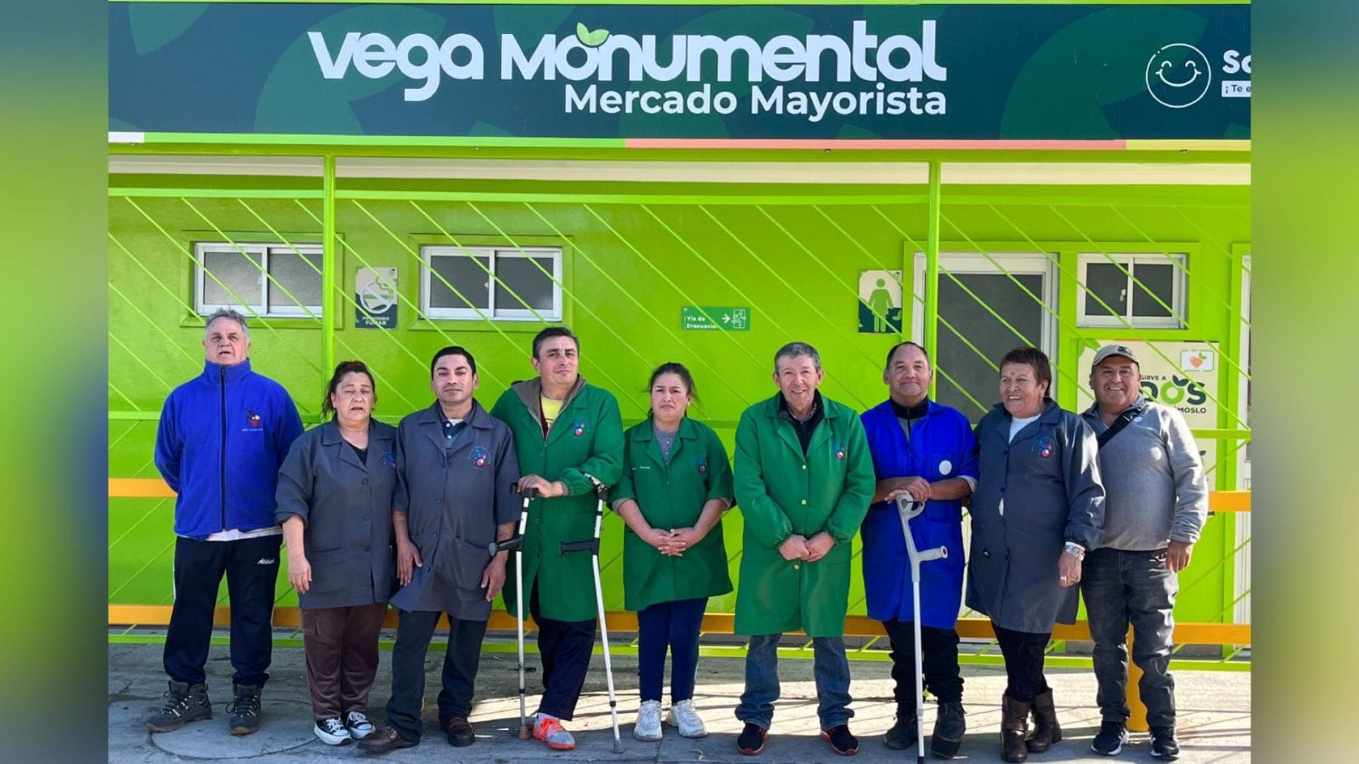 Nuevos baños de Vega Monumental cuentan con la administración de lujo de integrantes de club deportivo con movilidad reducida