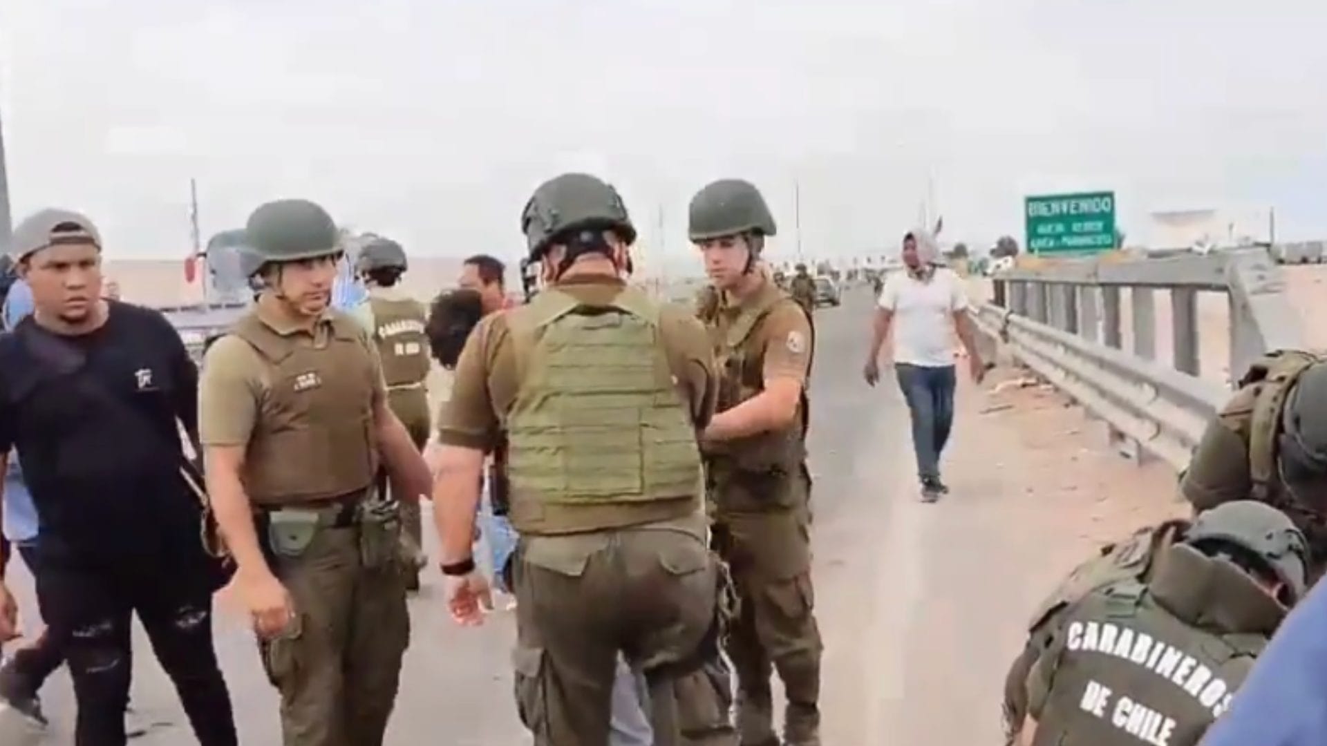 Enfrentamiento entre migrantes terminó con un herido en la frontera con Perú