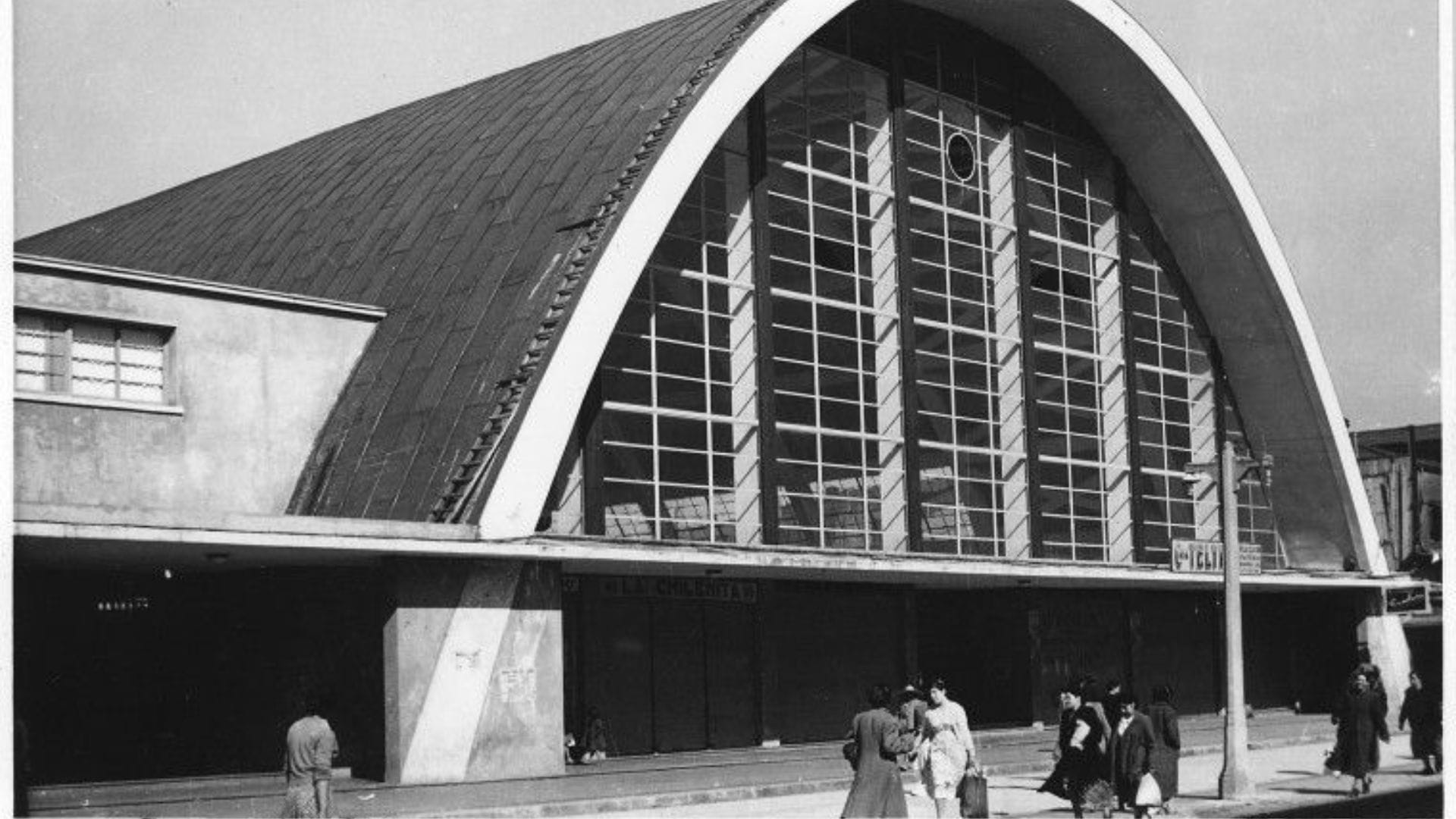 Historia del Mercado Central: Antes estuvo en la Plaza Independencia de Concepción