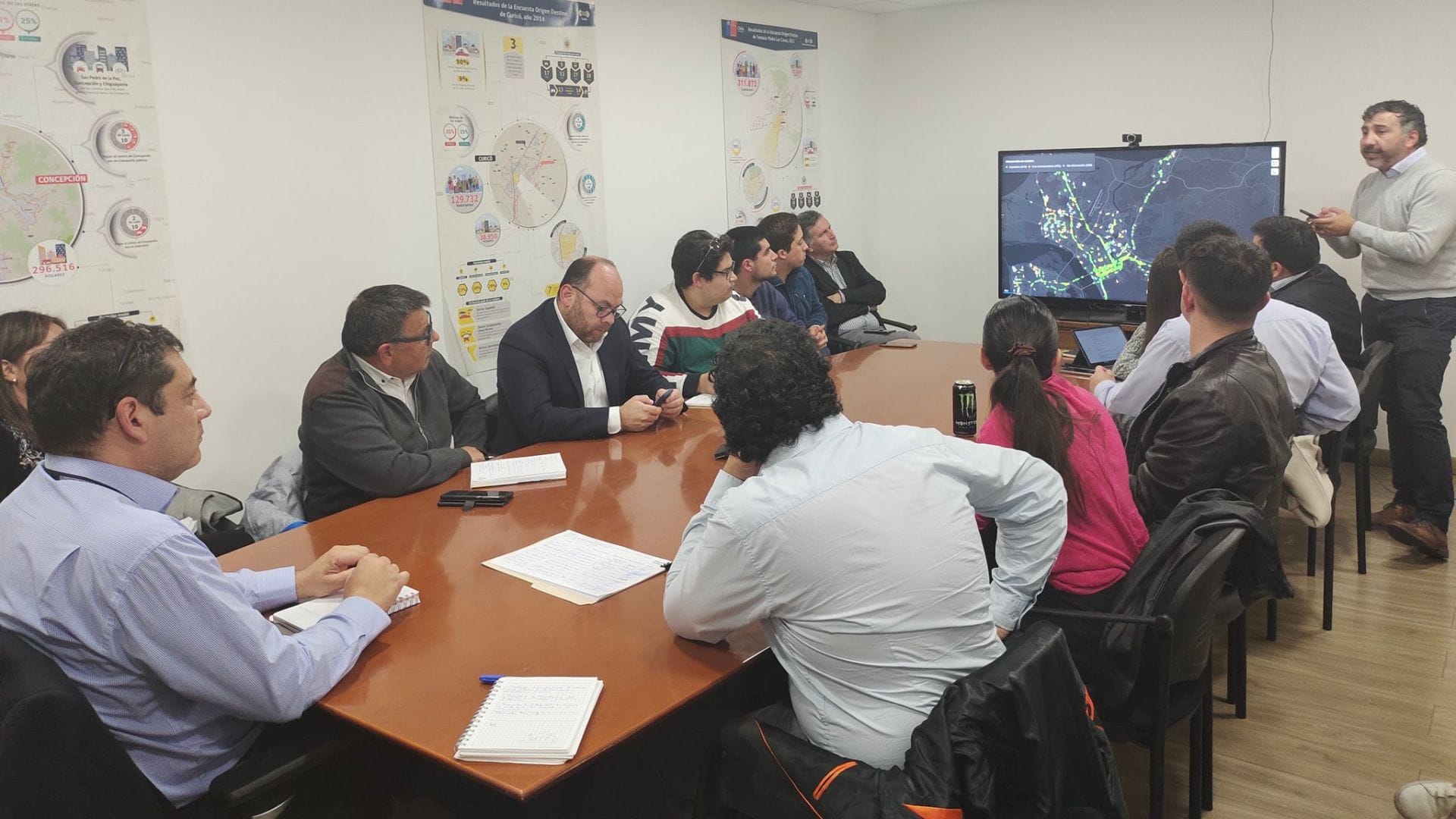 Transportes concreta mesa de trabajo ante reclamos de universitarios en Avenida Paicaví de Concepción