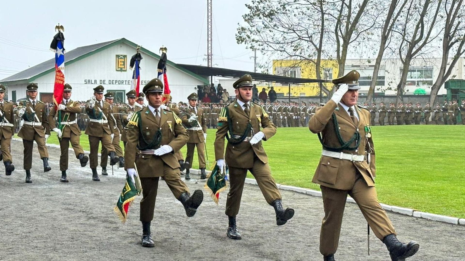 Carabineros conmemora aniversario 96° con ceremonias oficiales en regiones: Una de ellas fue en ESFOCAR Concepción