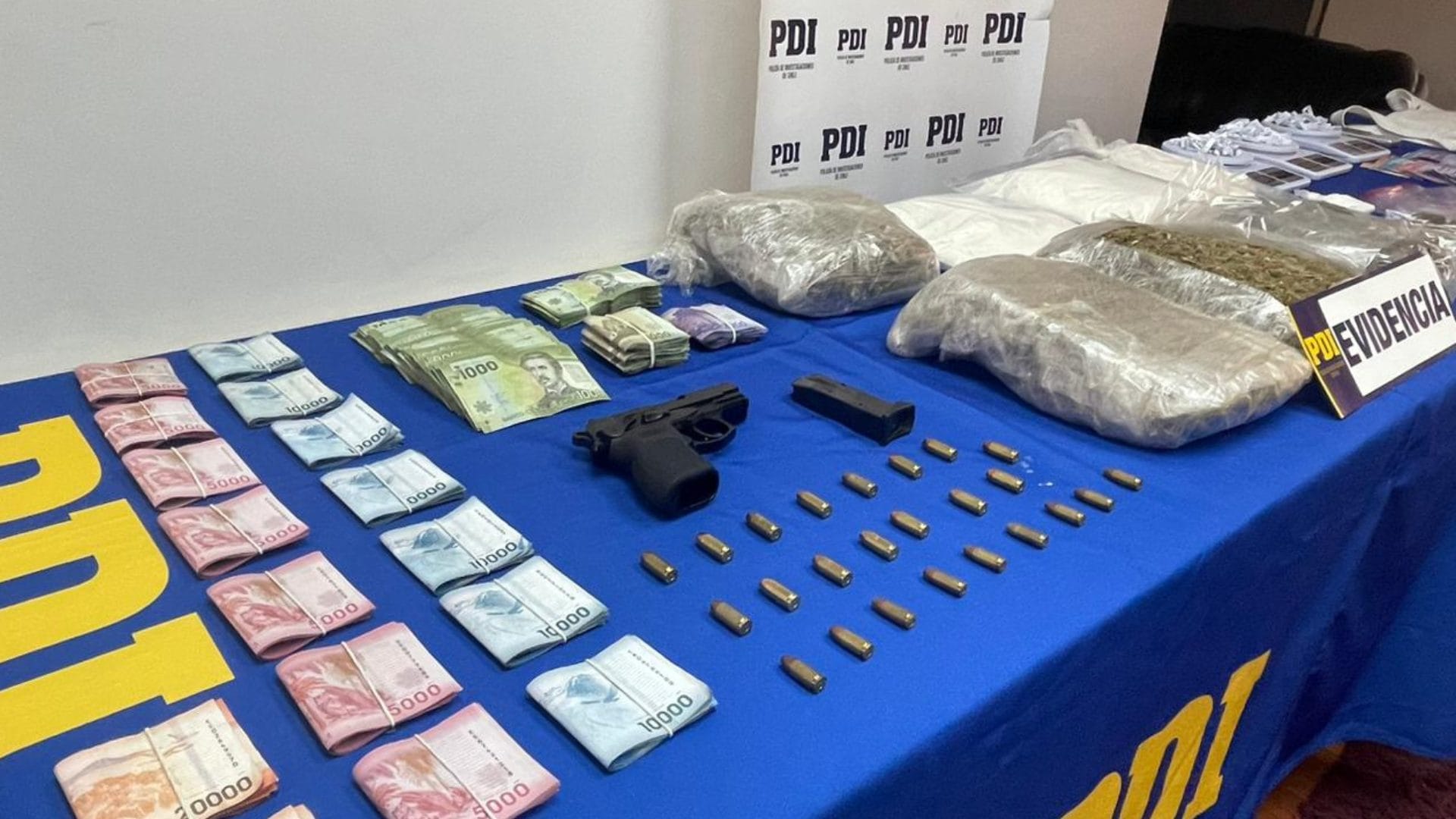 58 mil dosis de diferentes drogas: Detienen a banda dedica al tráfico de sustancias ilícitas en Biobío