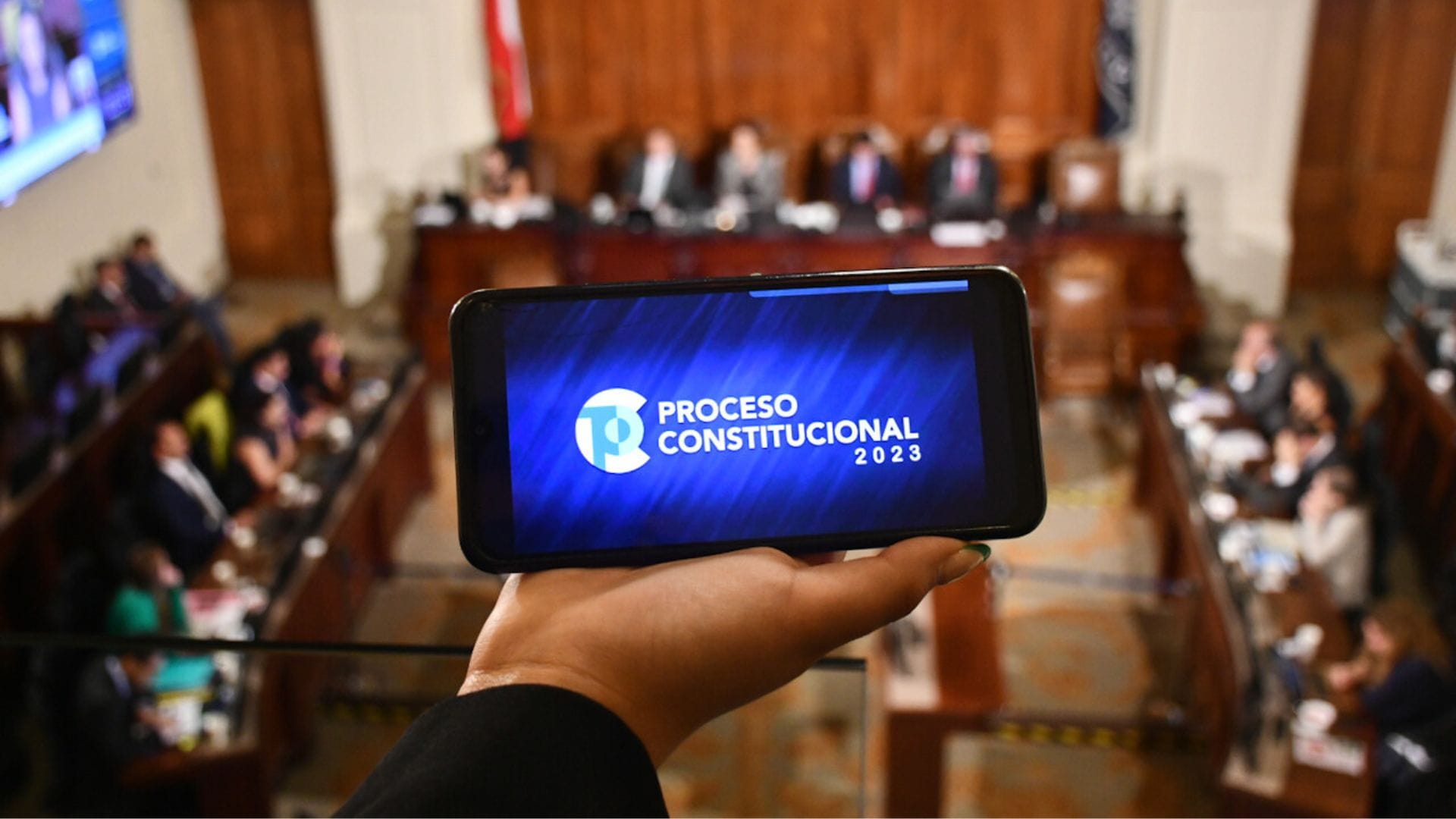 Comisión Experta despachó anteproyecto de Nueva Constitución: Está listo para ser presentado al Consejo Constitucional