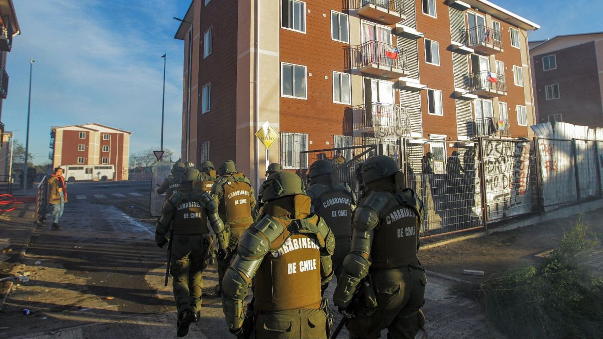 Gobierno respalda desalojo en San Pedro de la Paz: Hay cinco detenidos
