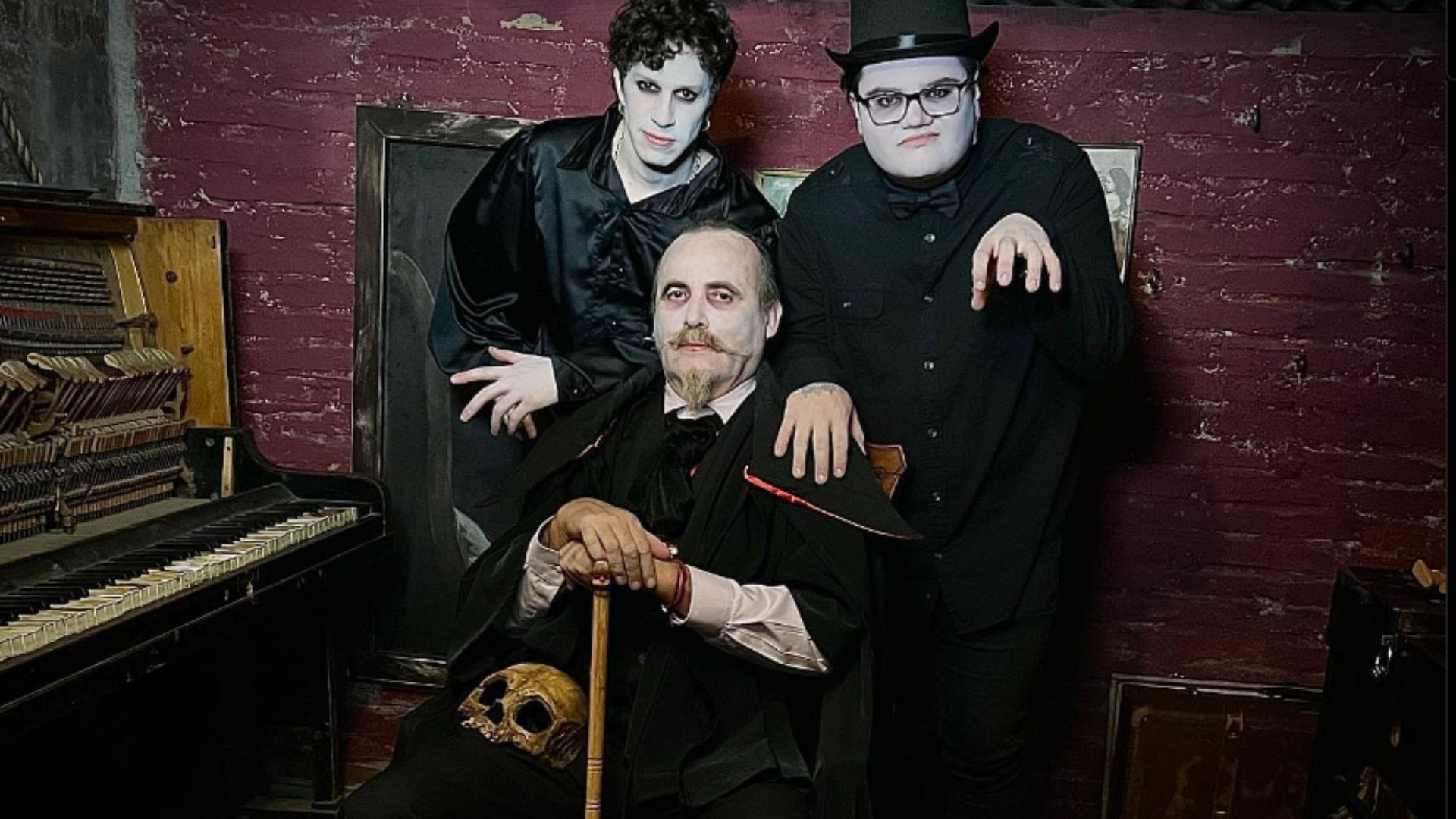 Paul Vásquez se lució “a lo Edward” de Crepúsculo: Actuó en videoclip de banda liderada por Alonso Quintero