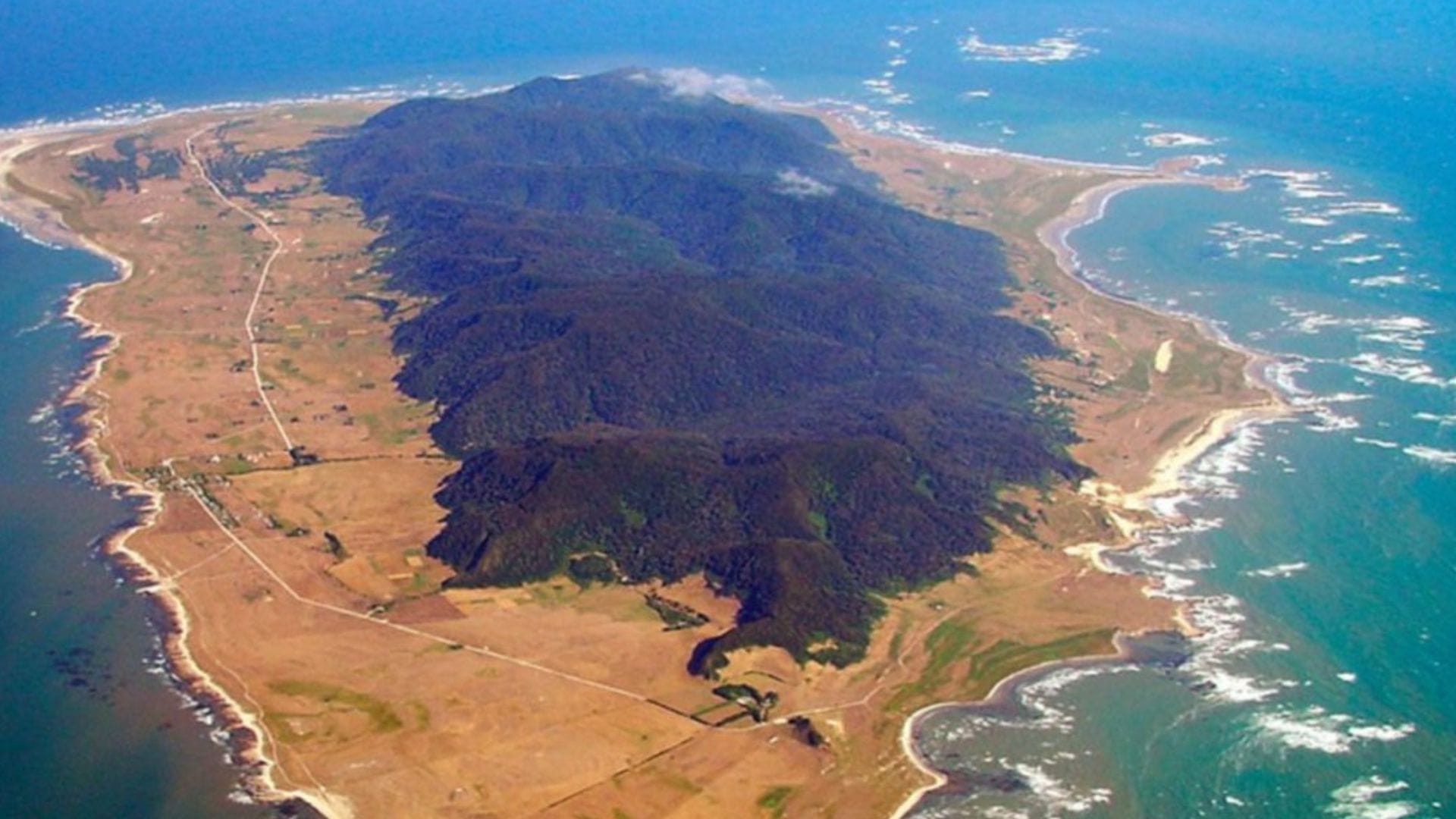 Editorial: Continúa el impresentable abandono de las islas del Biobío