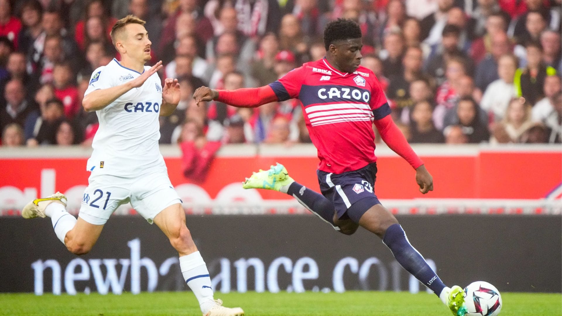 Alexis titular en la derrota del Marsella ante el Lille que pone en duda su presencia en la Champions