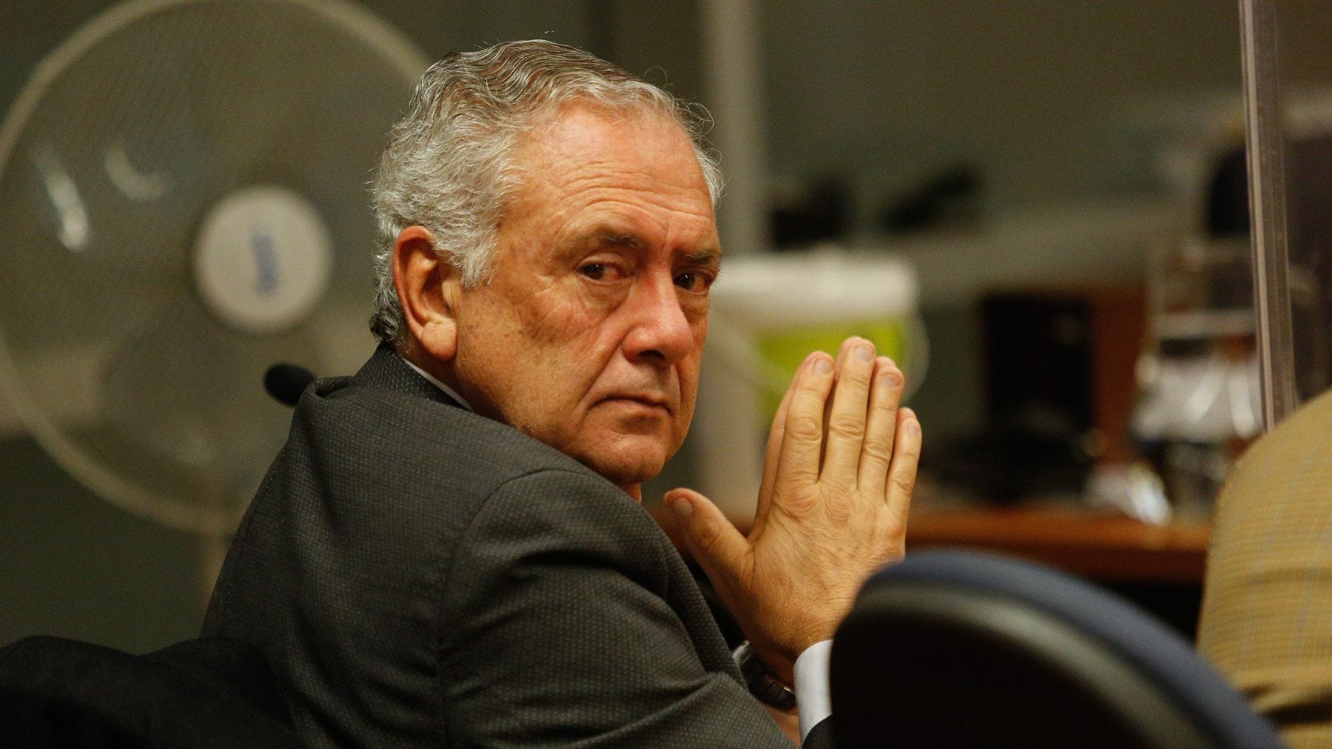 Arriesga cuatro años de cárcel: Exalcalde de Ñuñoa Pedro Sabat es condenado por dos delitos de corrupción