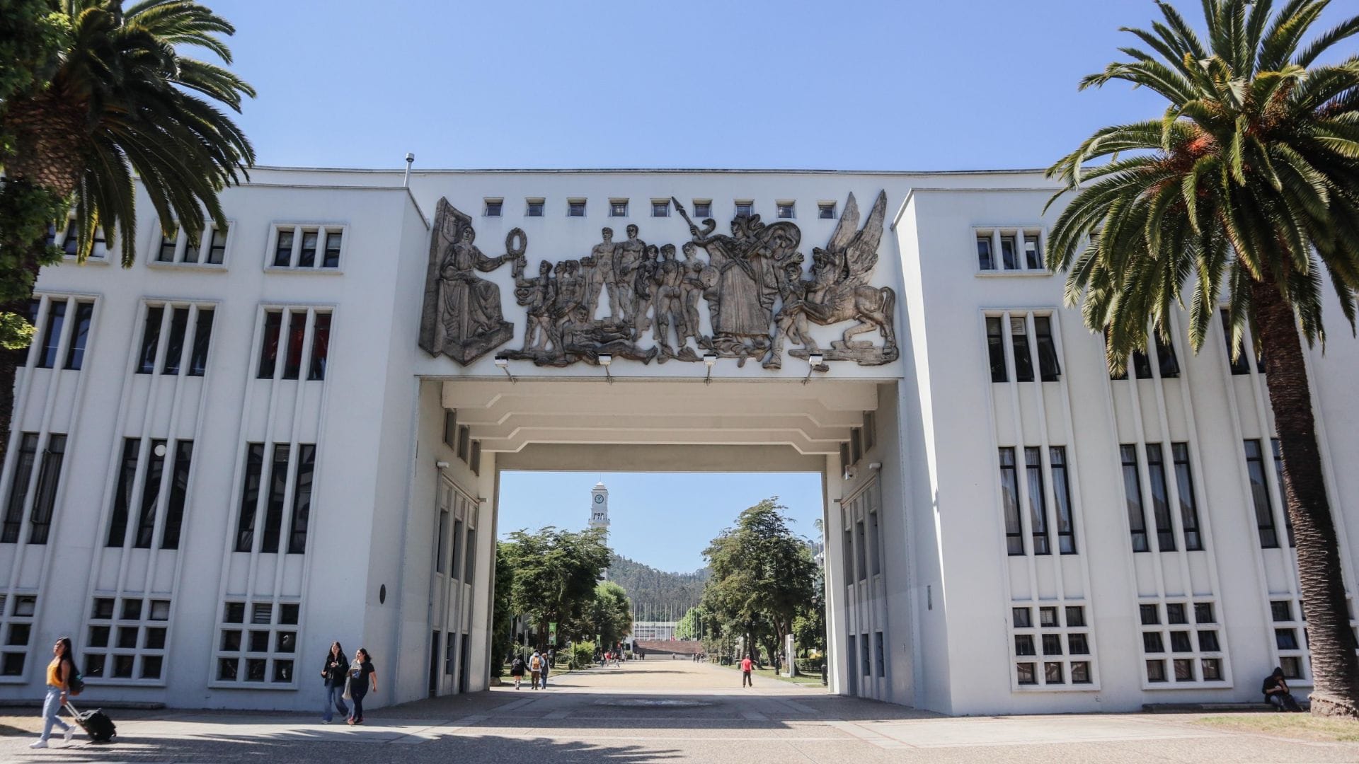 Otro campus, nuevos estatutos y acreditación: Los desafíos que la UdeC espera concretar este 2023