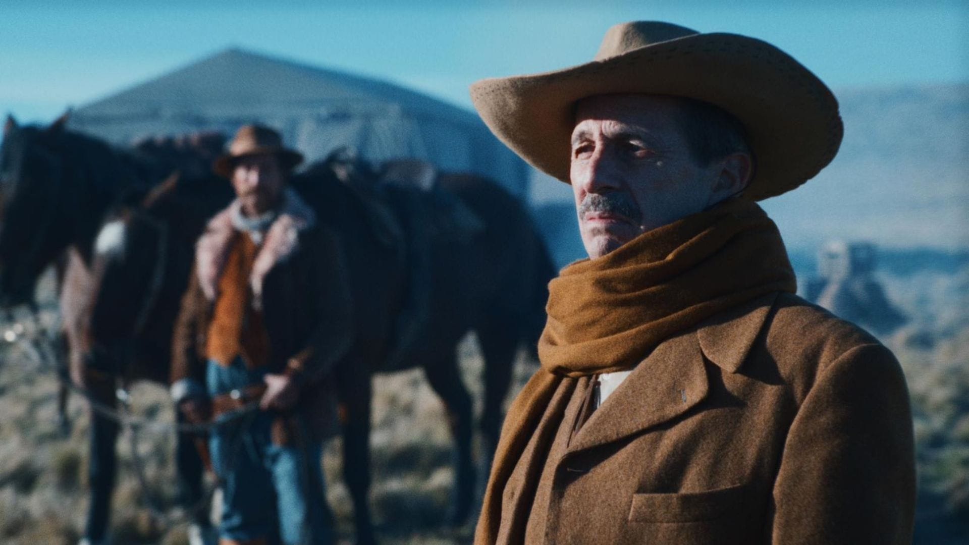 El cine chileno hace historia en el Festival de Cannes: “Los Colonos” recibió importante premio