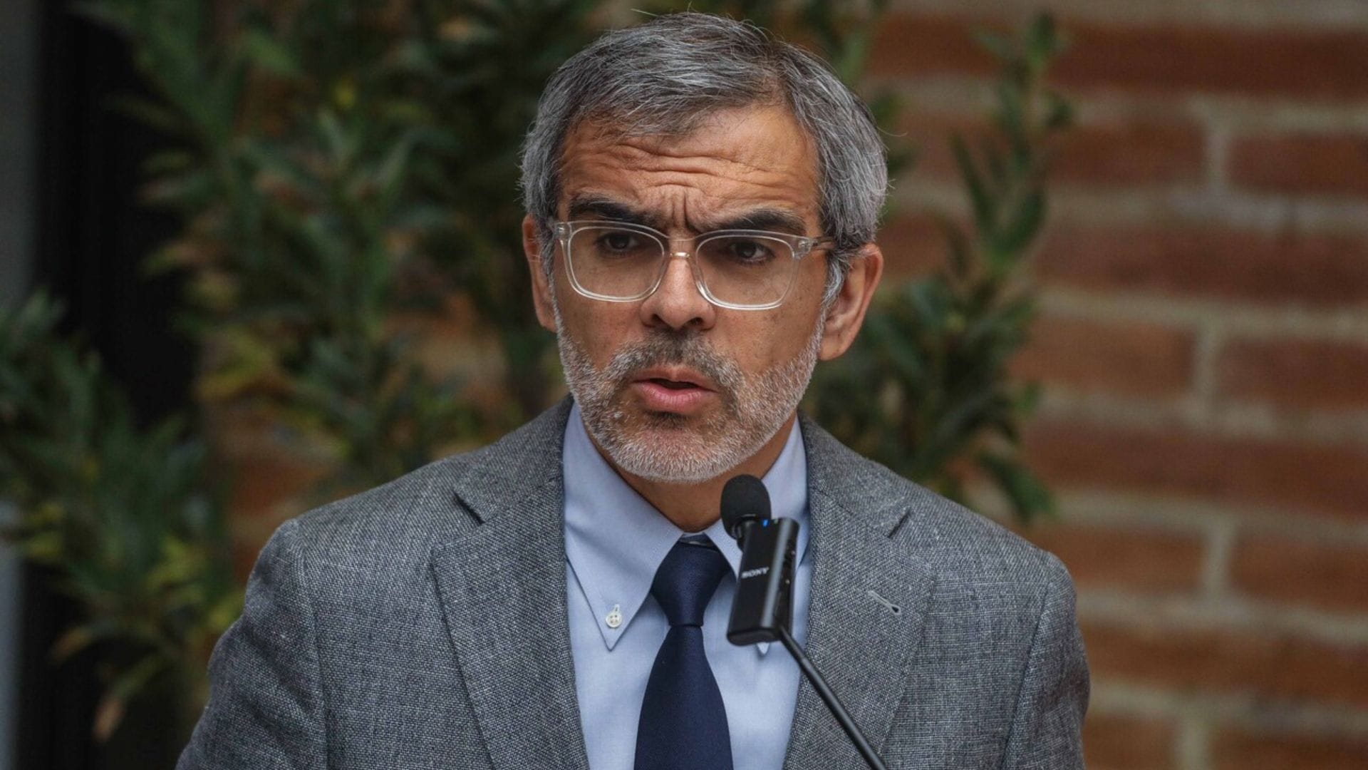 Ministro Luis Cordero por Isapres: “Se han dedicado a establecer una campaña del terror”