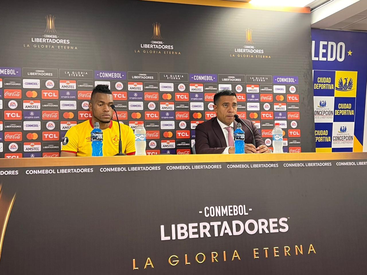 César Farías aplaude la disposición de Ñublense y felicita a los Diablos Rojos por su triunfo en Libertadores