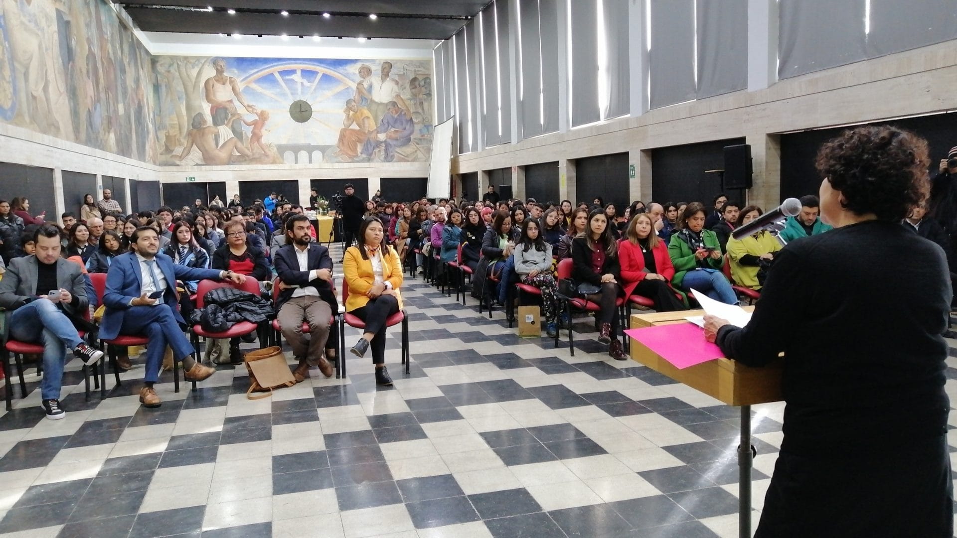 Lanzan programa que busca impulsar políticas públicas en torno a la violencia que viven los niños en el Biobío