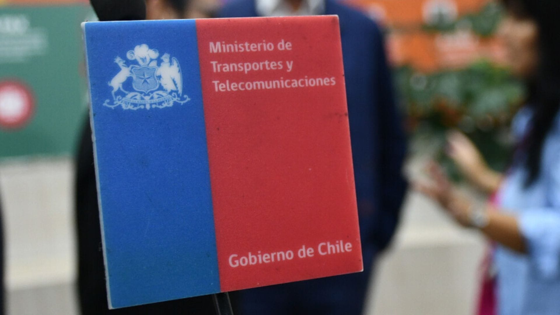 Delincuentes se dieron a la fuga: Chofer de Subsecretaría de Transportes sufrió encerrona en San Miguel