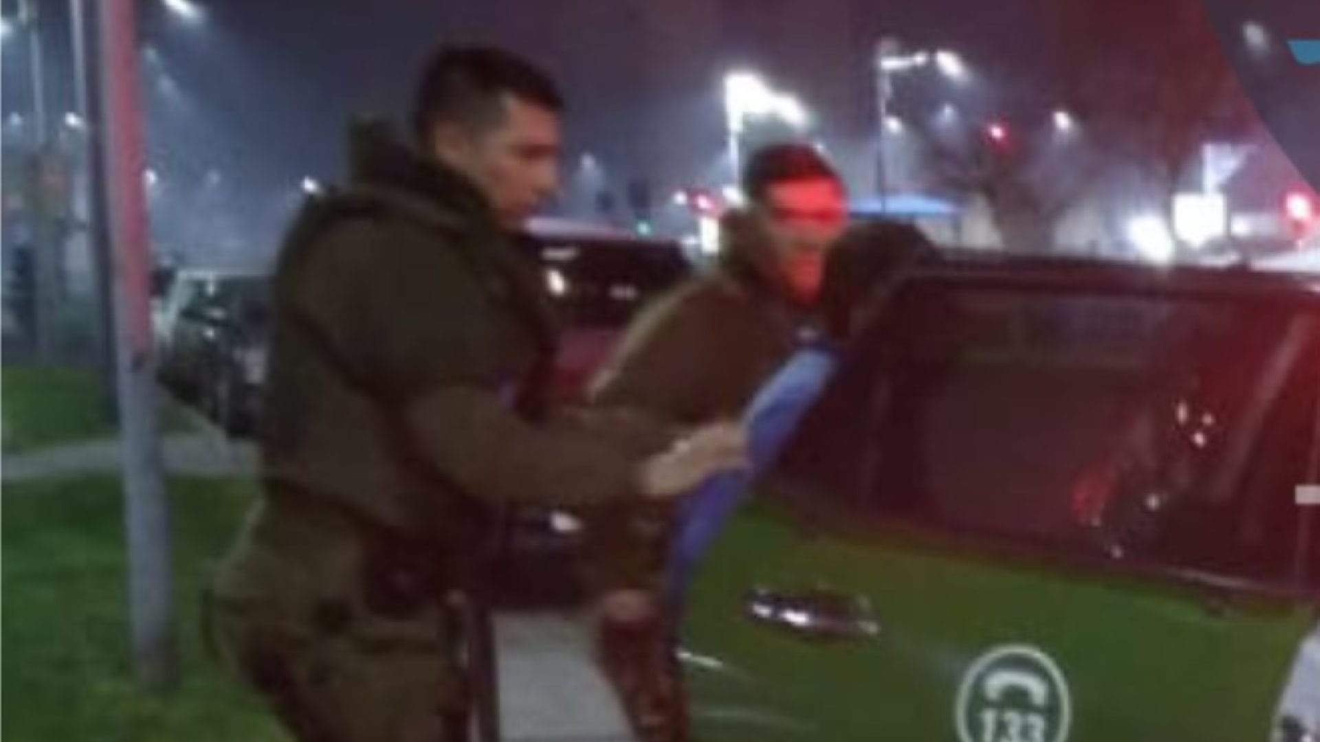 Hombre amenazó con machete a bomberos y clientes de bencinera en el cruce Higueras de Talcahuano