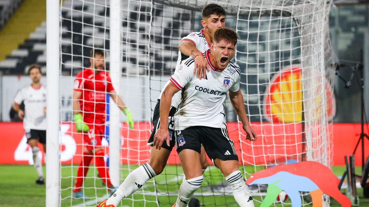 Colo Colo viaja a Argentina para seguir con vida en la Copa Libertadores ante Boca Juniors