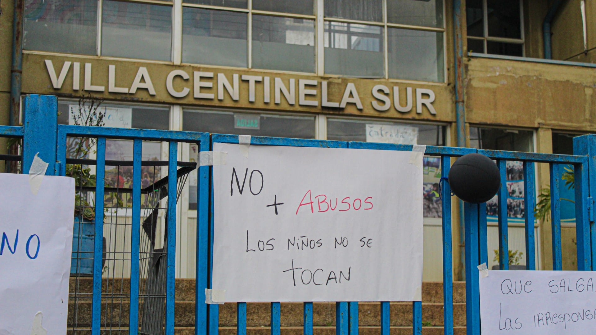 Identifican al médico del operativo en escuela de Talcahuano: Él y la directora fueron suspendidos de sus funciones