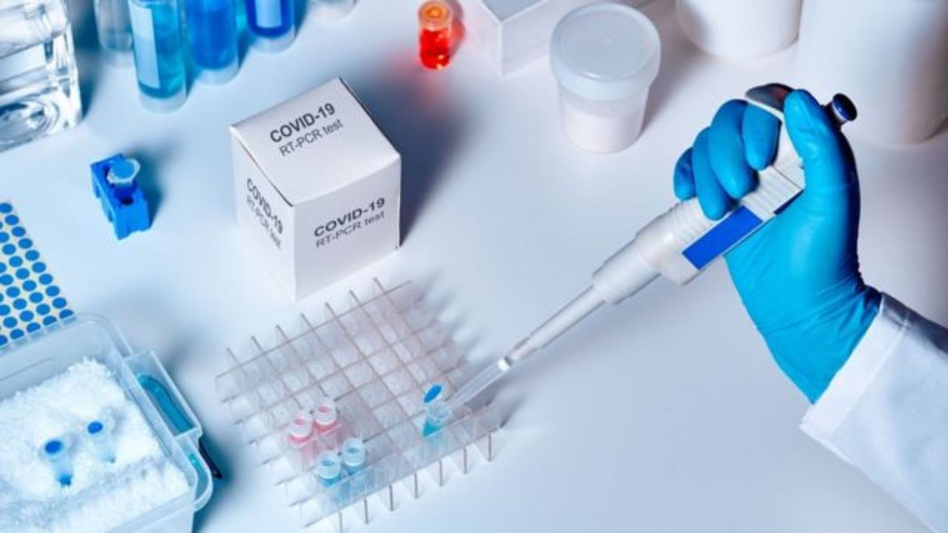 Medio británico asegura que Covid fue creado por laboratorio chino para ser un arma biológica