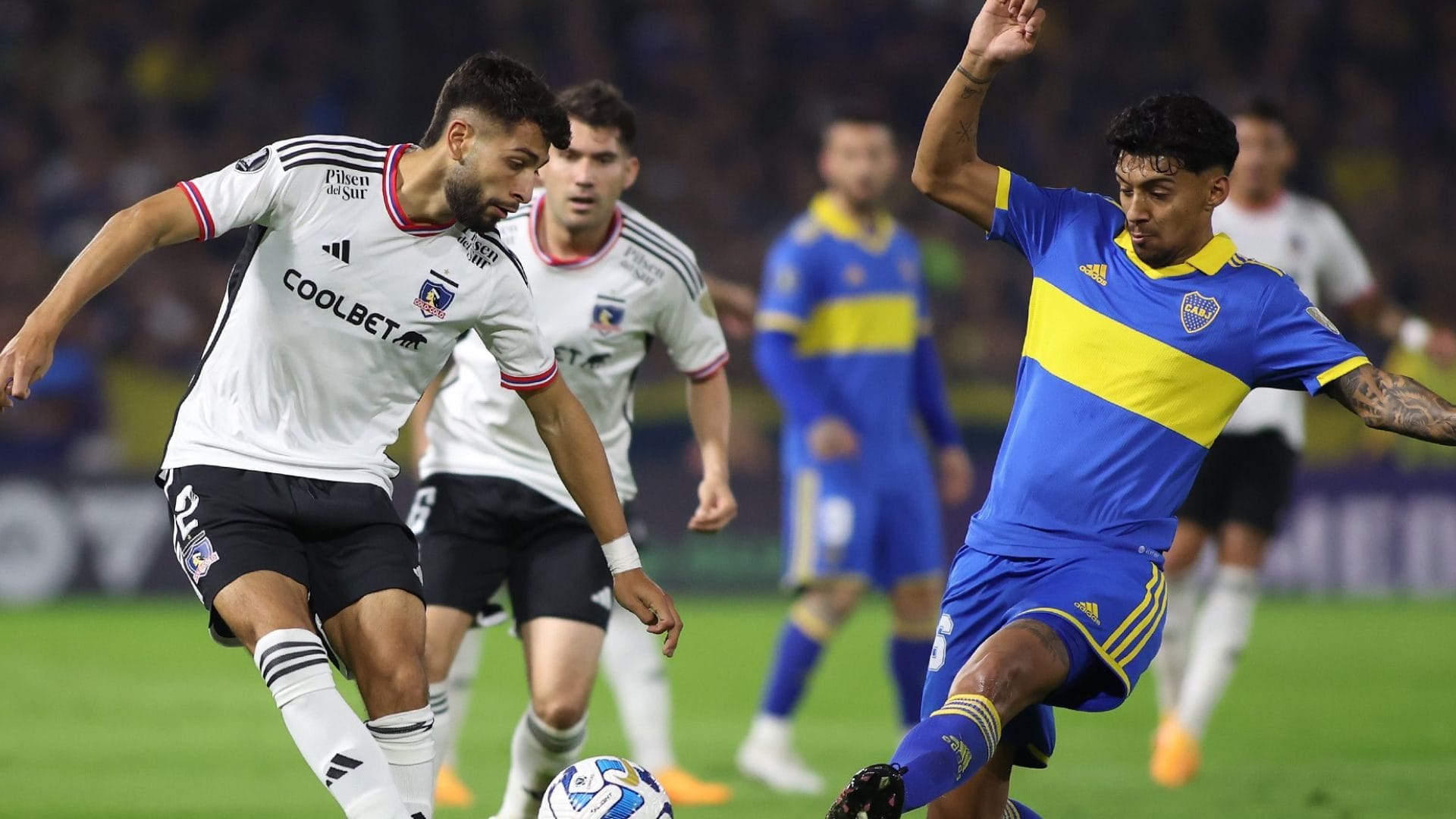 Colo Colo vive horas claves en la Copa Chile y en la Copa Libertadores