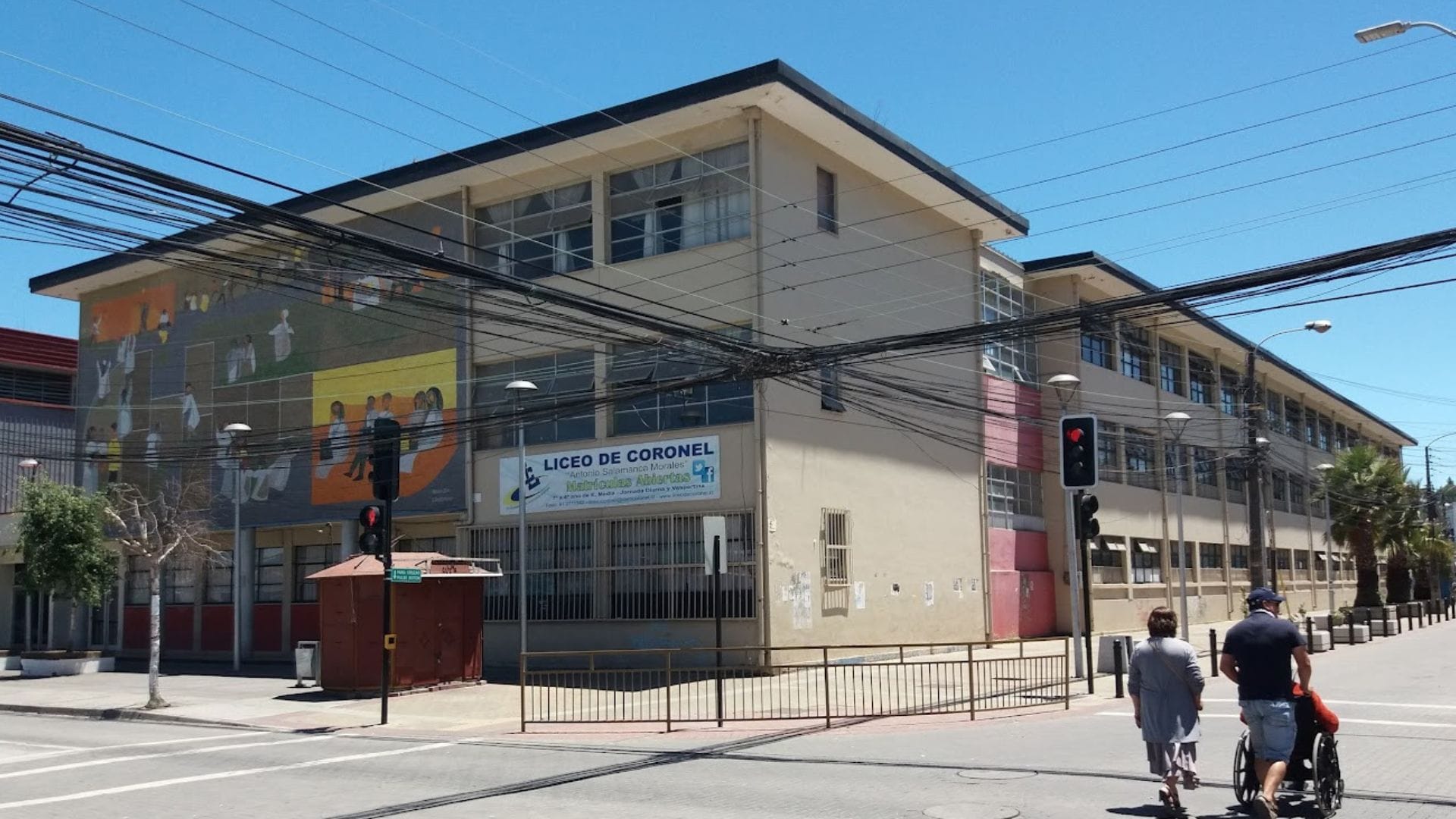 Por presencia de ratones suspenden clases en el Liceo de Coronel