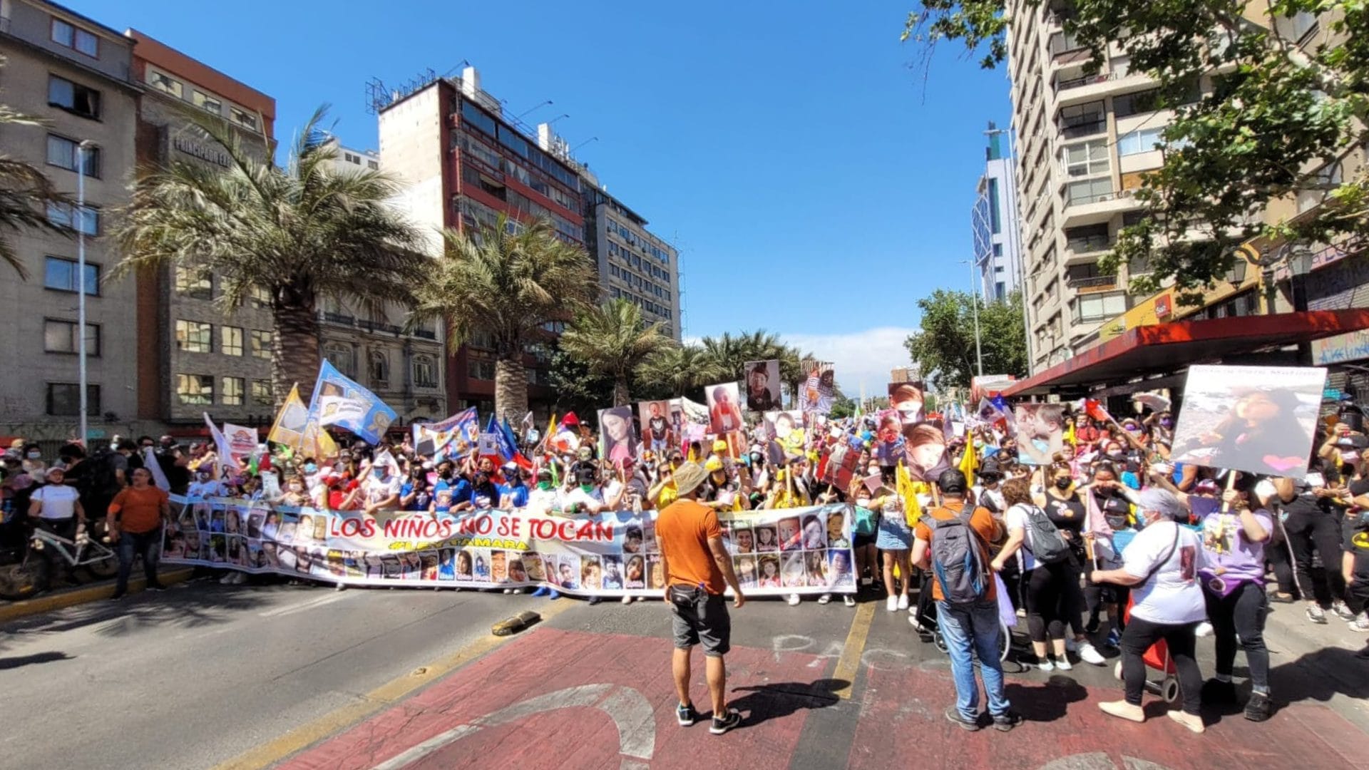 “Los niños no se tocan”: Realizarán marcha exigiendo justicia por asesinatos y vulneraciones a niños en Santiago