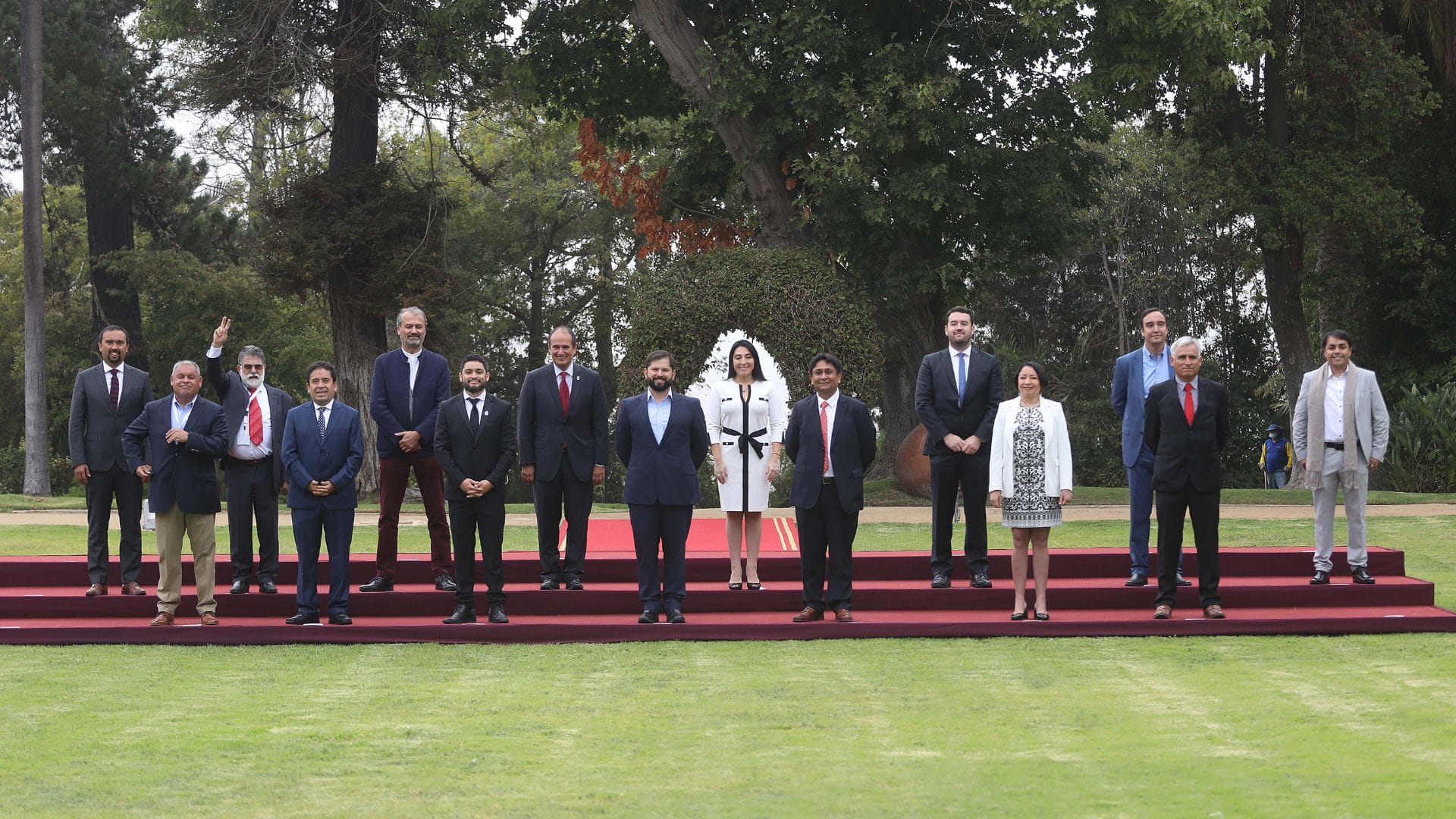 “Contradicción” y “mala broma”: Gobernadores cuestionan reforma constitucional que “elimina” a los delegados presidenciales
