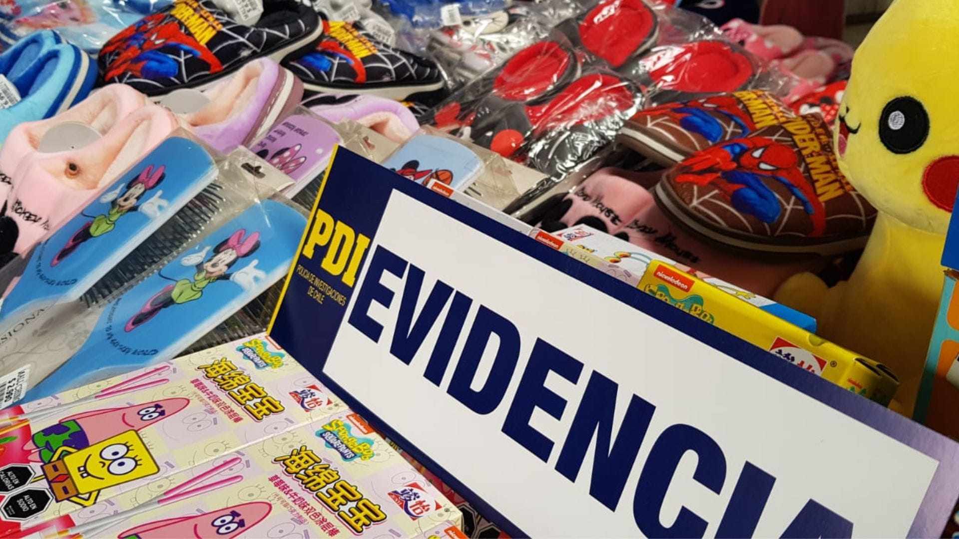 Incautan más de 6 mil productos falsificados en pleno centro de Concepción