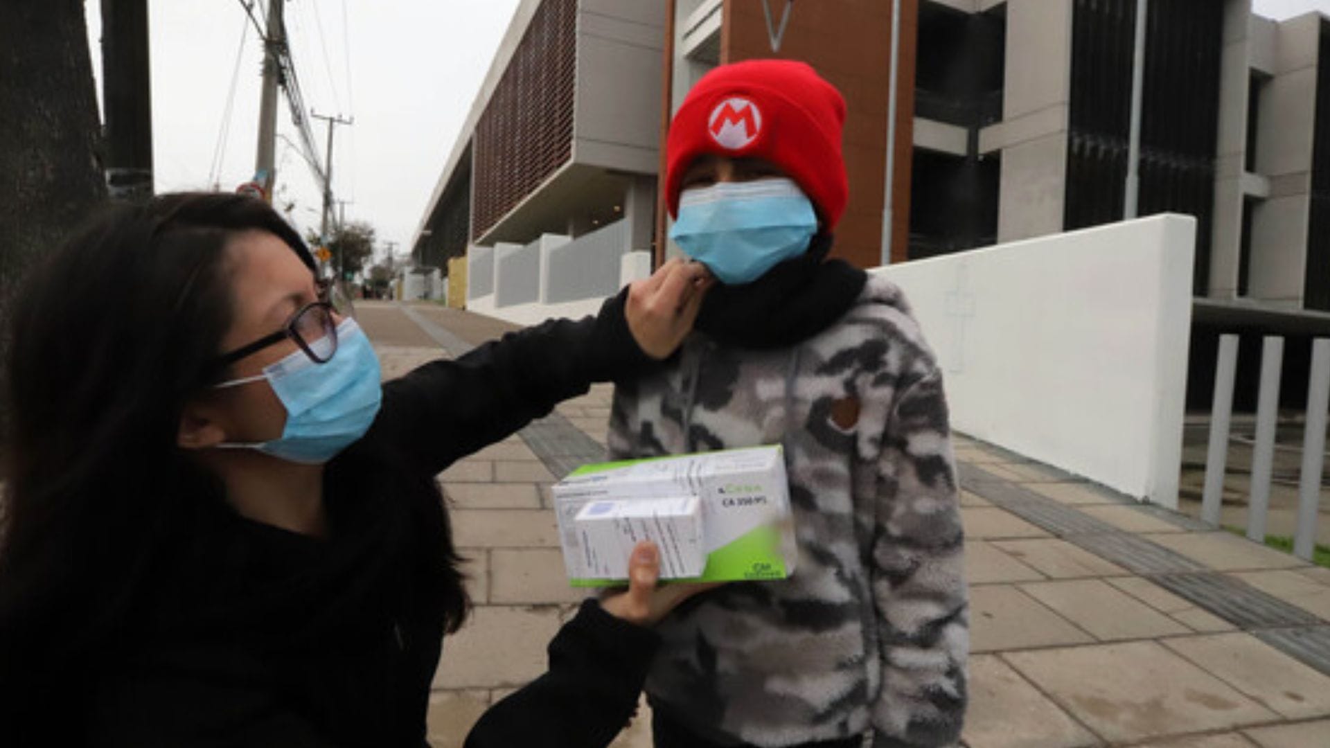 Seremi de Educación del Biobío confirmó que existen recursos para abastecer con mascarillas los colegios