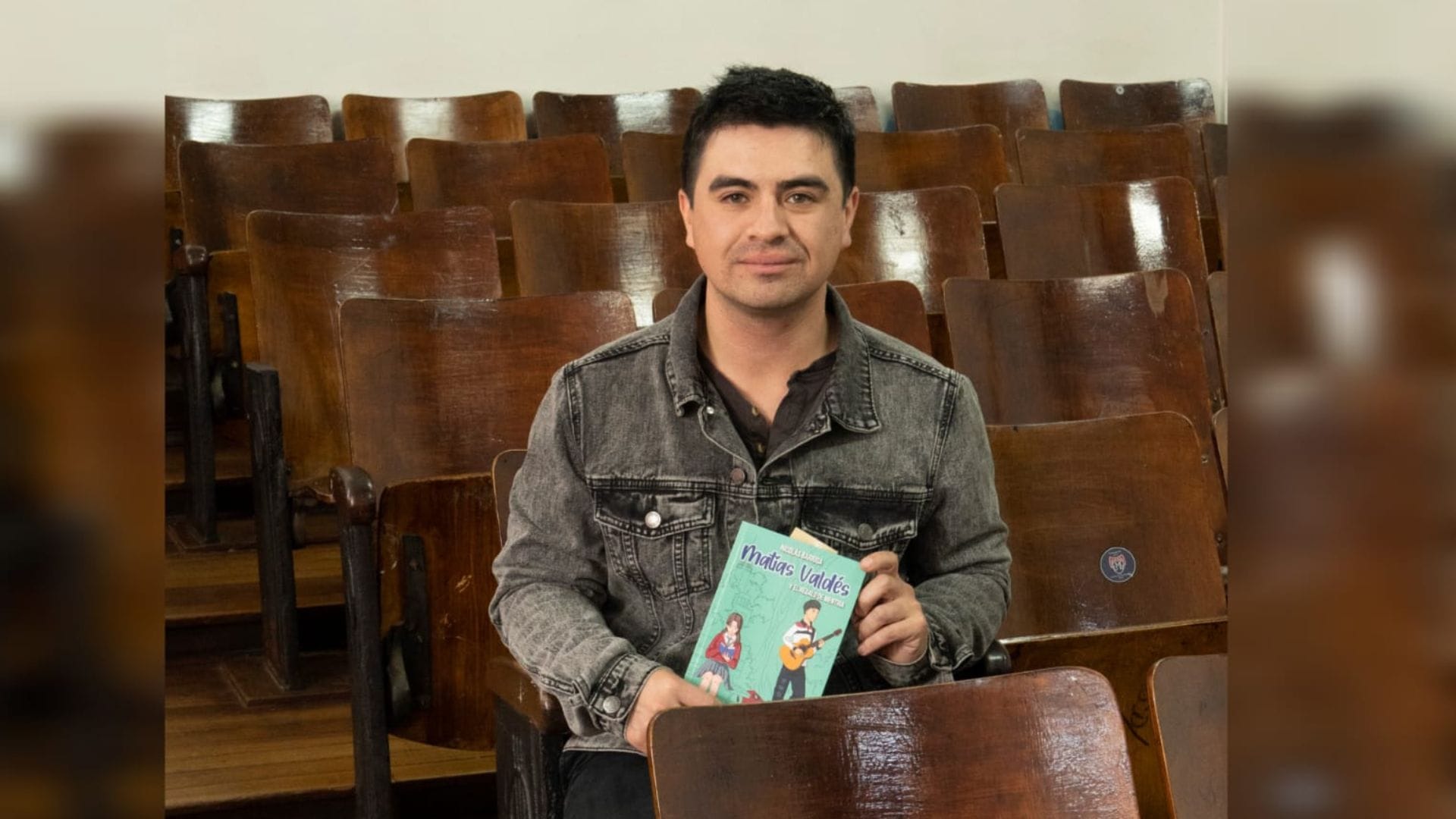 Ambientado en Concepción: Nicolás Barriga presentó su segundo libro “Matías Valdés y el regalo de mentira”