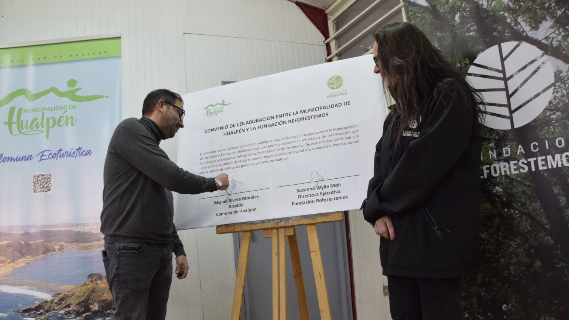 Firman convenio para trabajos de reforestación urbana en Hualpén: Son más de 100 árboles nativos