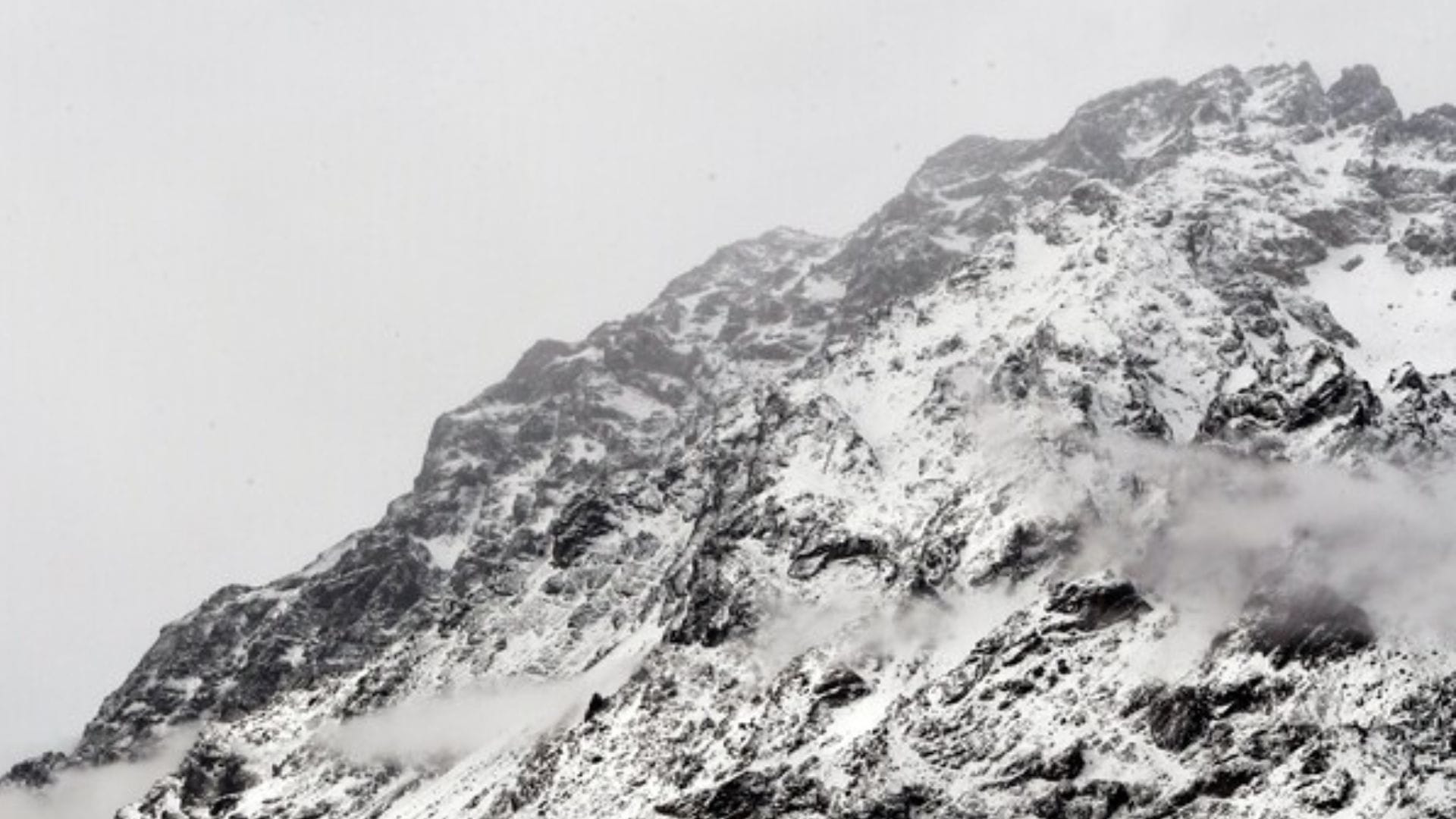 Llaman a no ir a la alta cordillera en el Biobío por sistema frontal y posibles remociones en masas