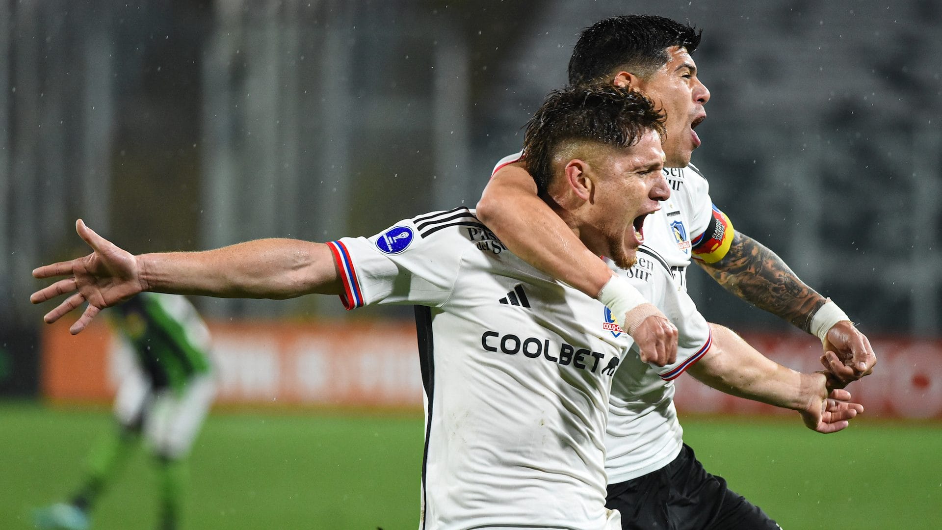 Colo Colo deja pasar la gran chance de cerrar una goleada en la Copa Sudamericana